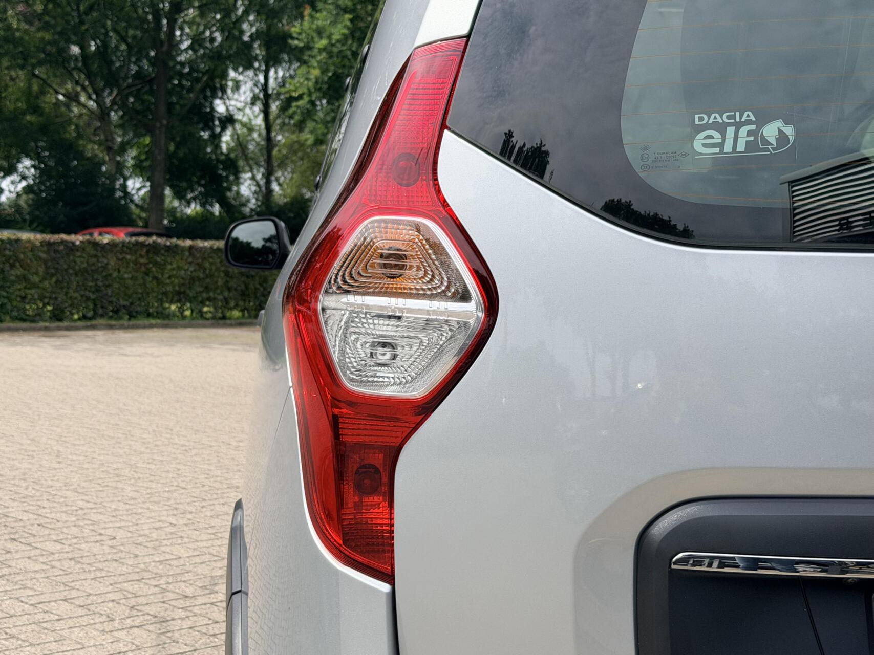 Foto van Dacia Lodgy