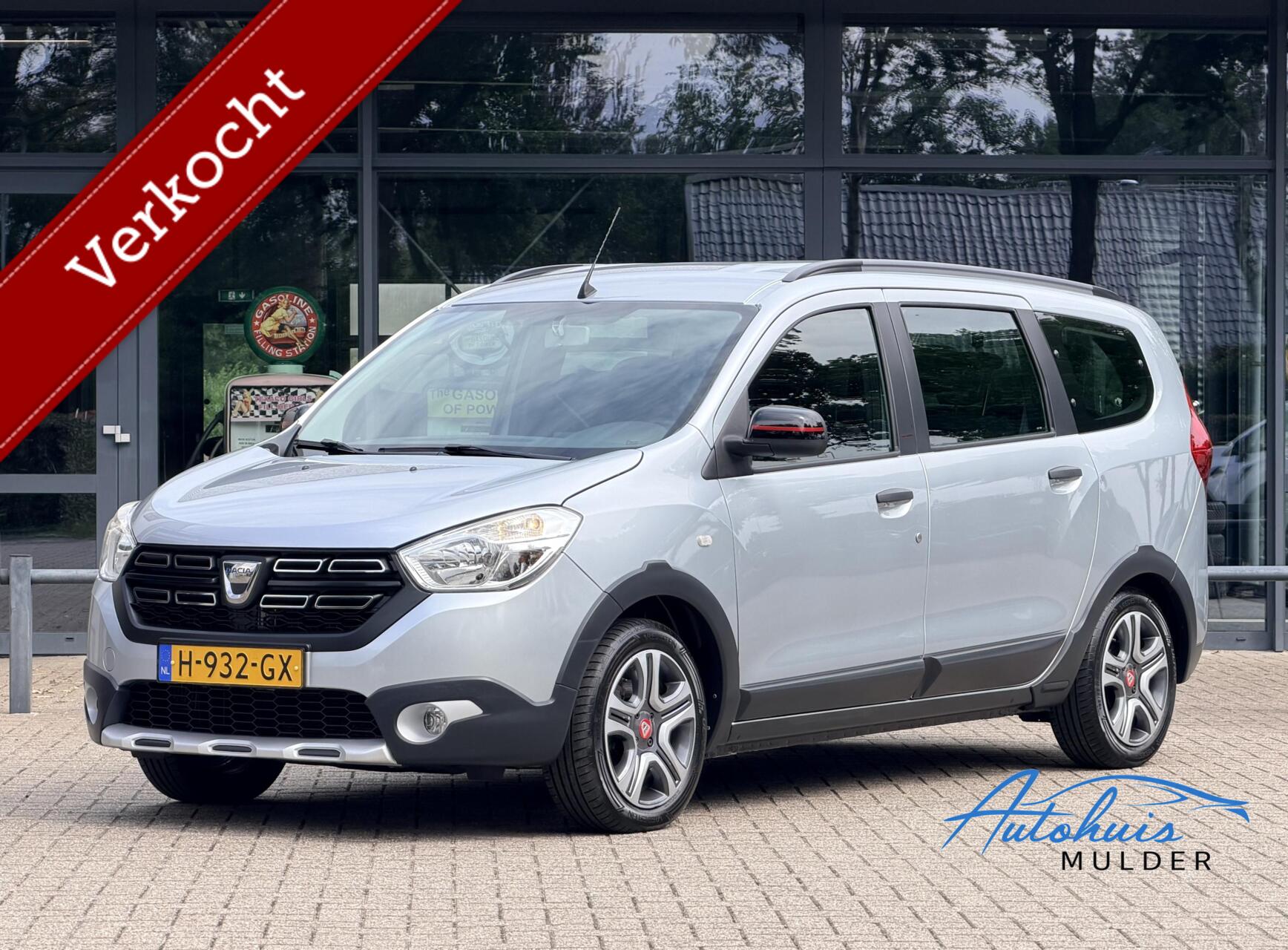 Dacia Lodgy 1.3 TCe Tech Road | 7 Persoons | Camera | Navigatie | Airco | Cruise | Dealer Onderhouden 2020 - voorkant