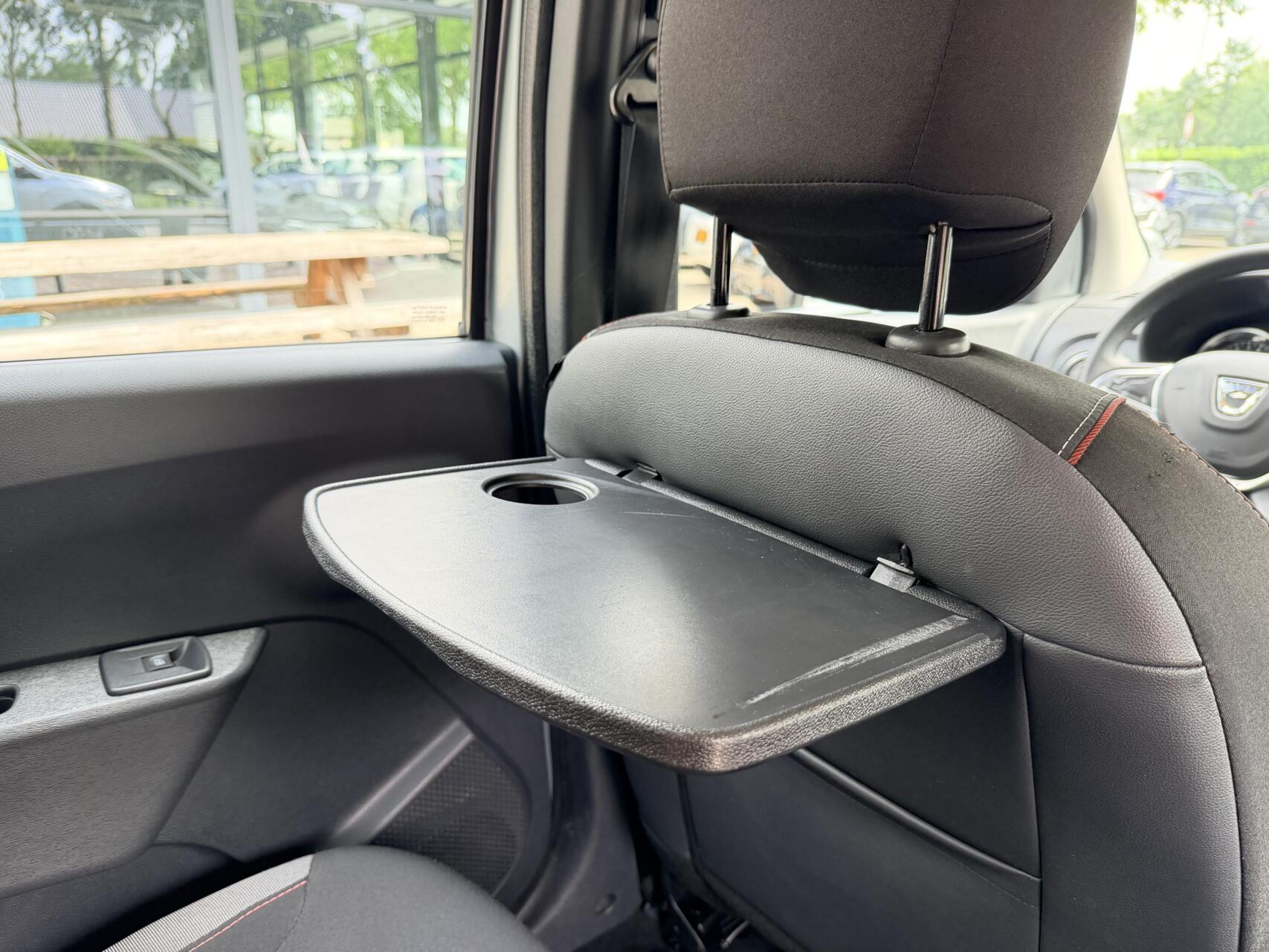 Foto van Dacia Lodgy