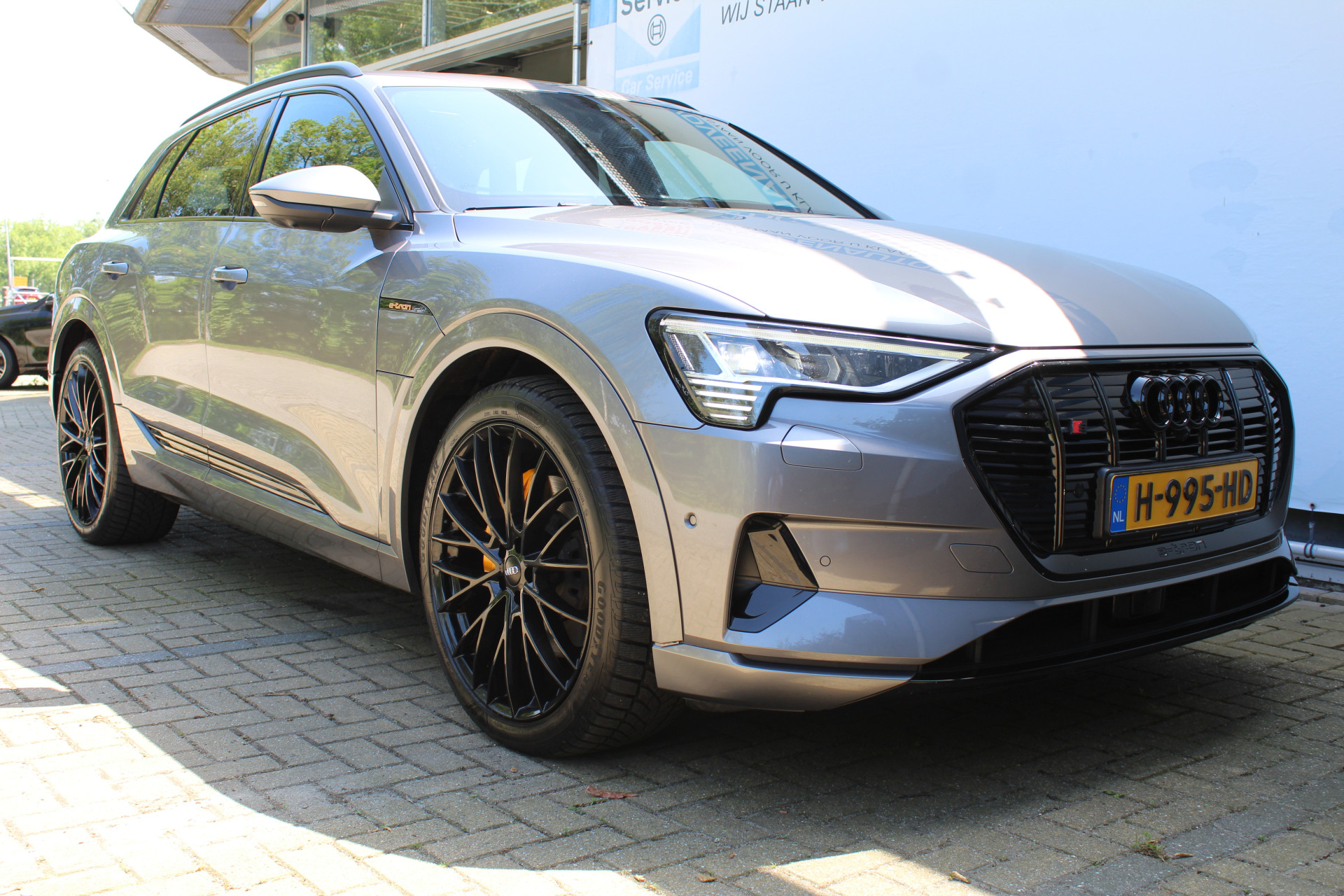 Foto van Audi Audi E-tron