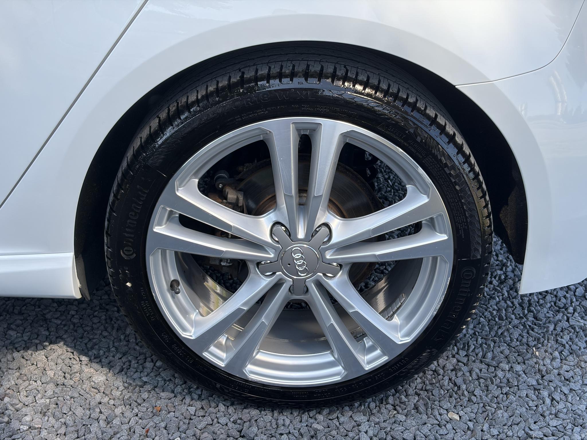 Foto van Audi A3 Sportback E-tron