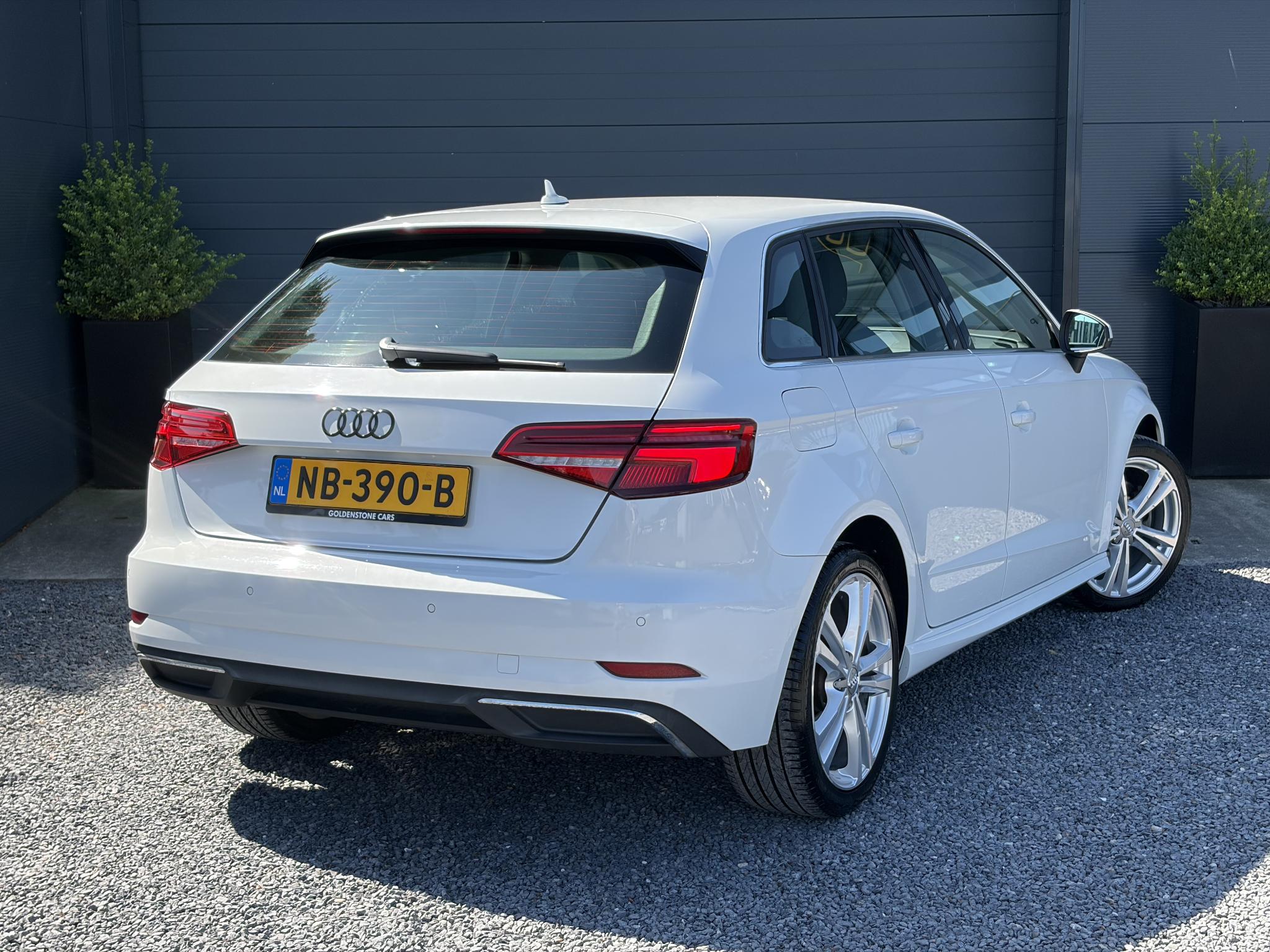Foto van Audi A3 Sportback E-tron