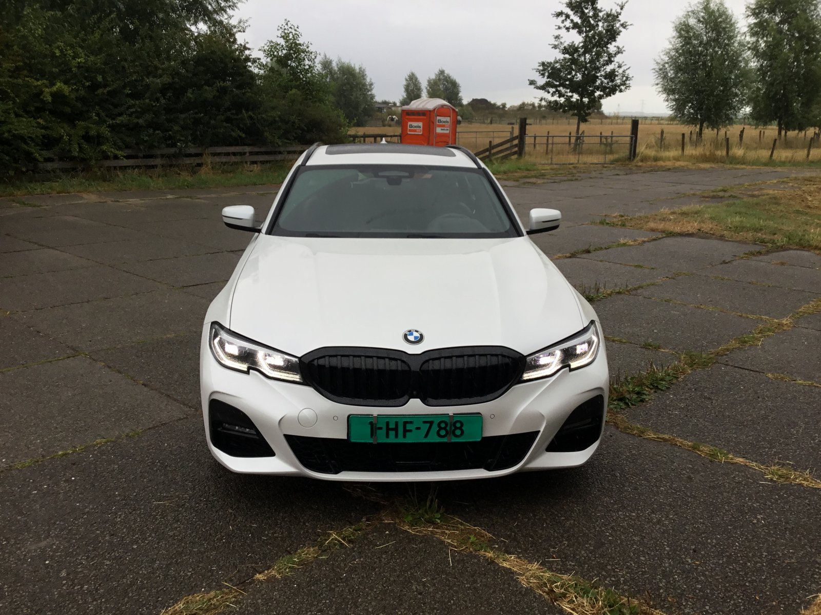Inspectiefoto van BMW 330i