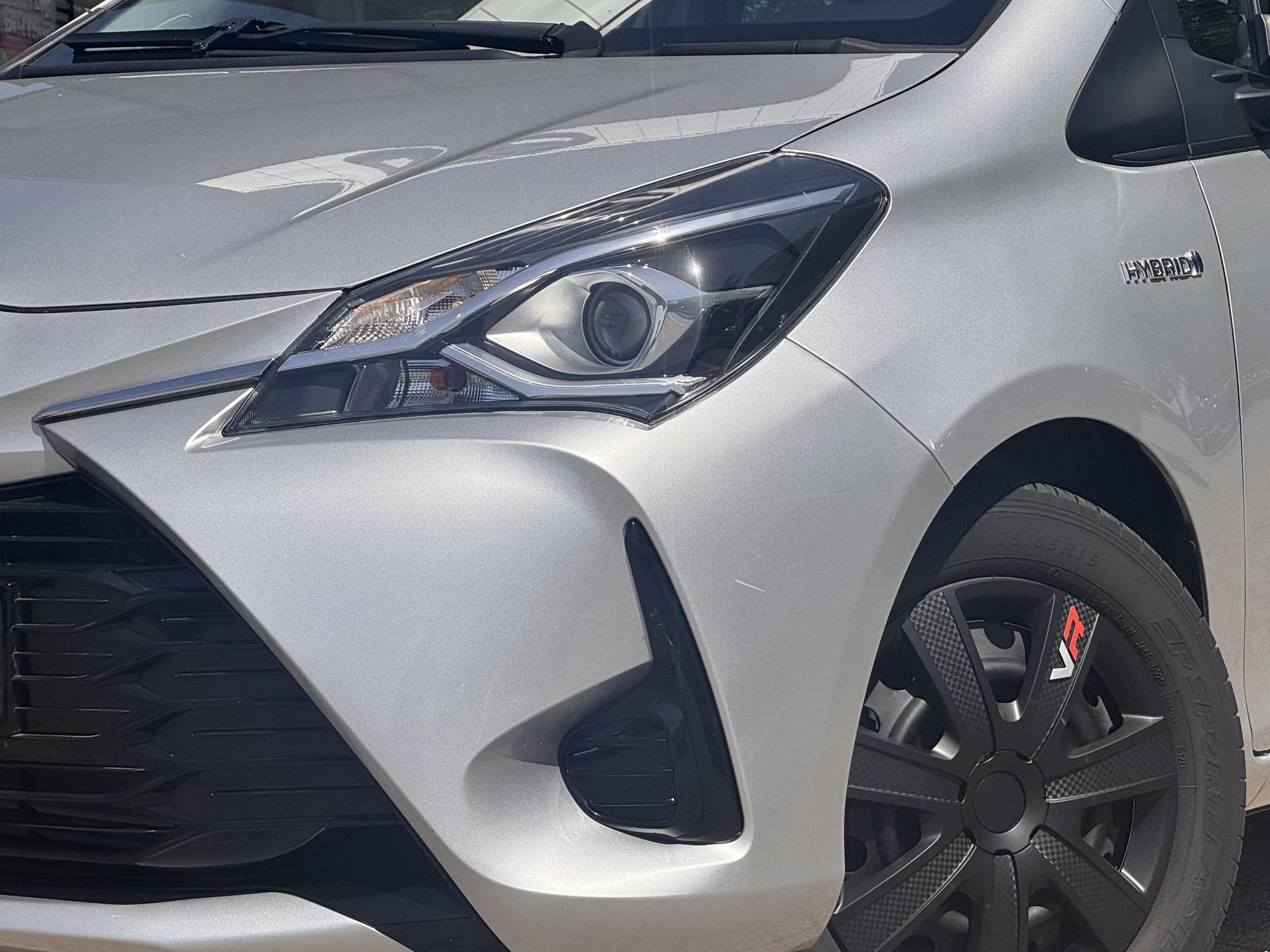 Foto van Toyota Toyota Yaris Hybrid