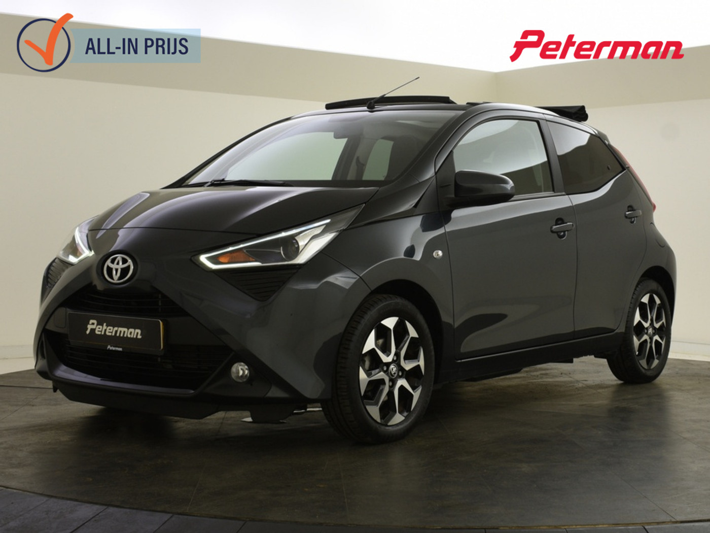 Toyota Toyota Aygo 1.0 VVT-i x-joy cabrio | Carplay | Climatronic | DAB 2020 - voorkant