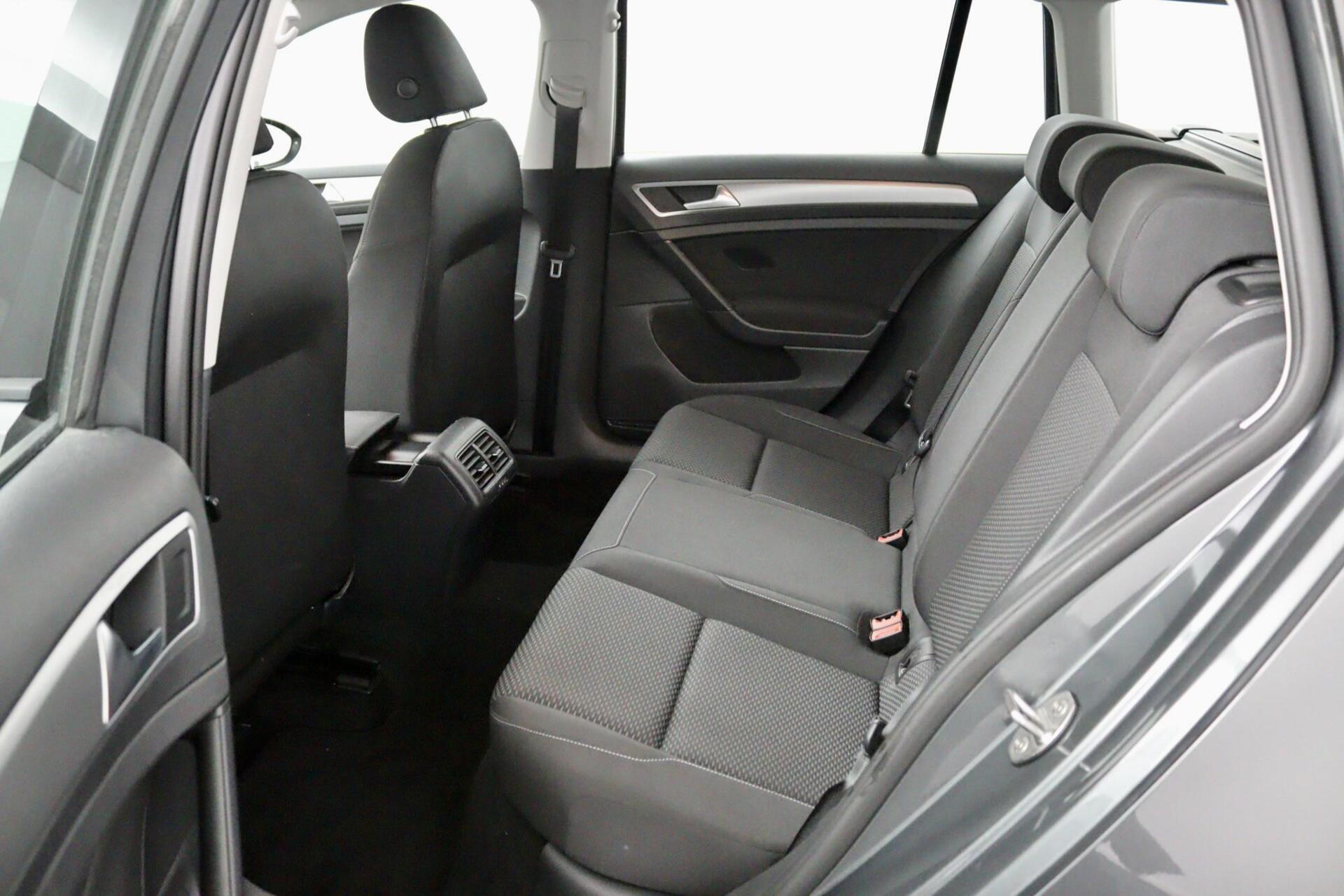 Foto van Volkswagen Golf Variant