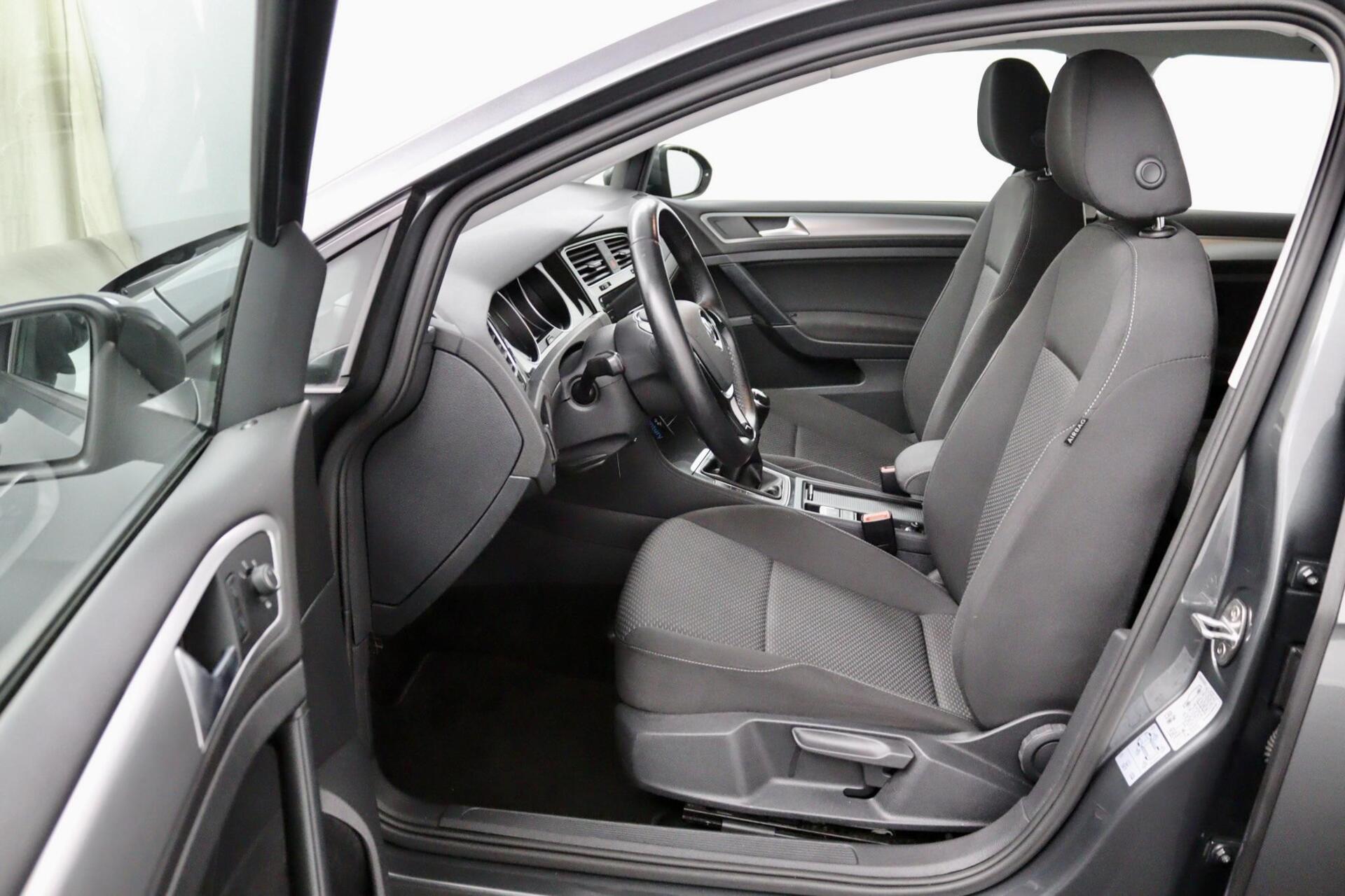Foto van Volkswagen Golf Variant