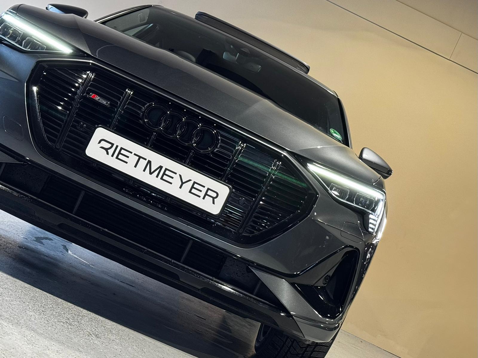 Foto van Audi E-tron Sportback 55