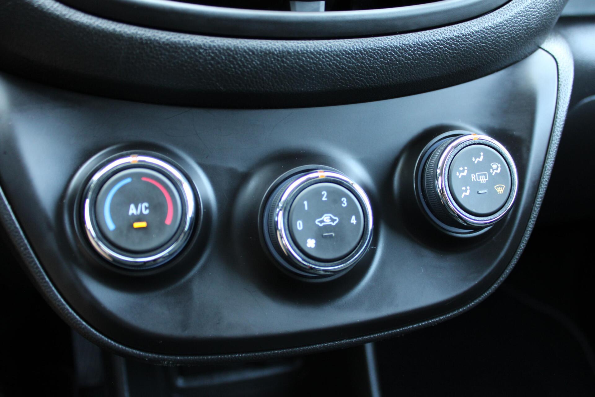 Foto van Opel Karl / Viva