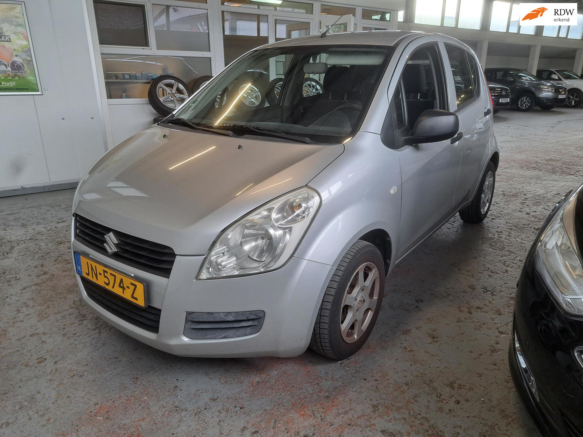 Suzuki Splash 1.0 Base 2009 - voorkant