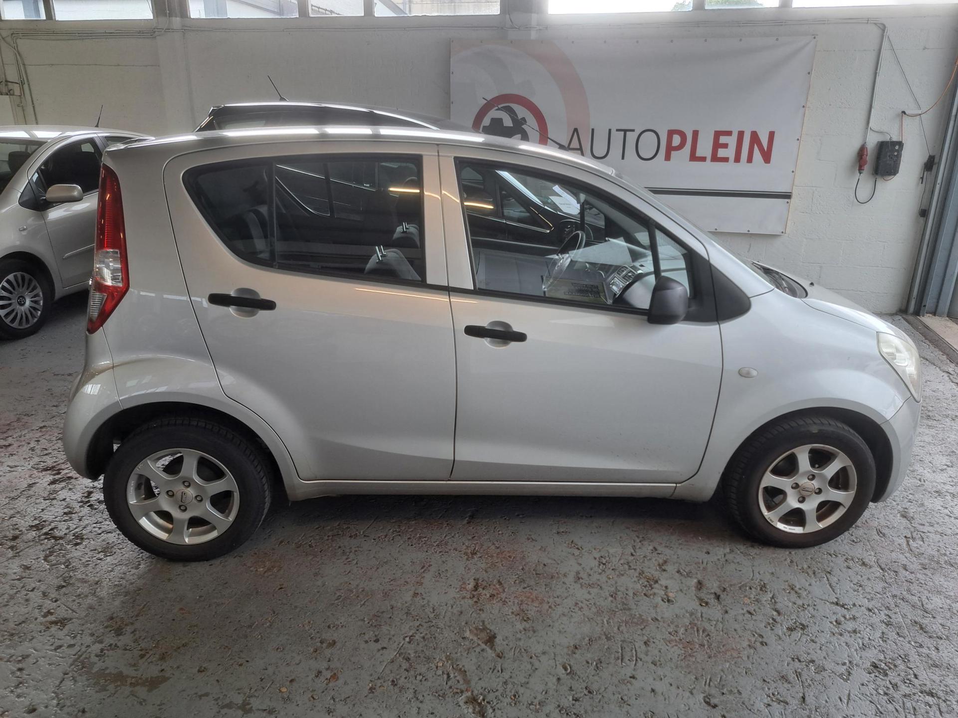 Foto van Suzuki Splash
