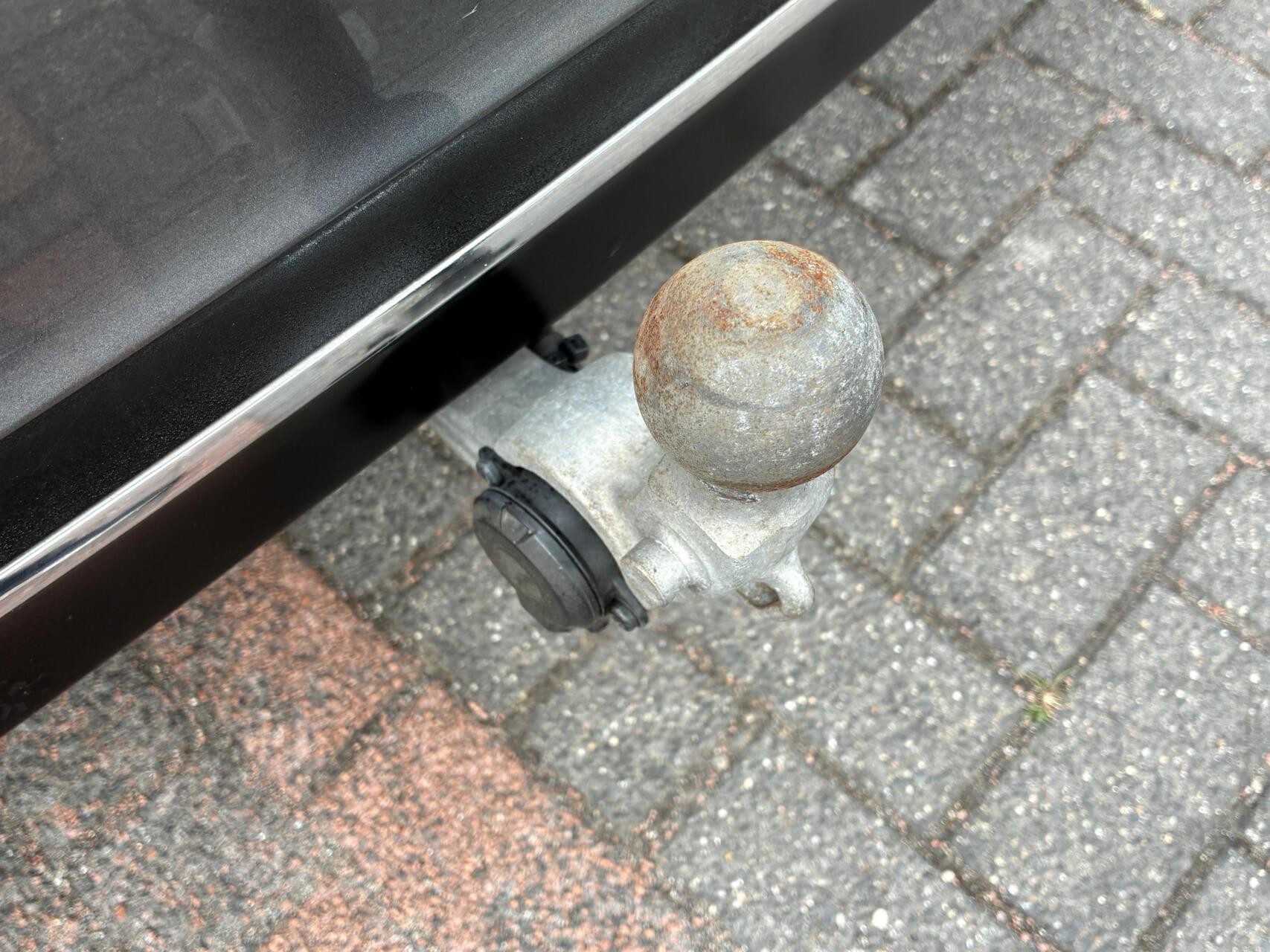 Foto van Mercedes-Benz E 200