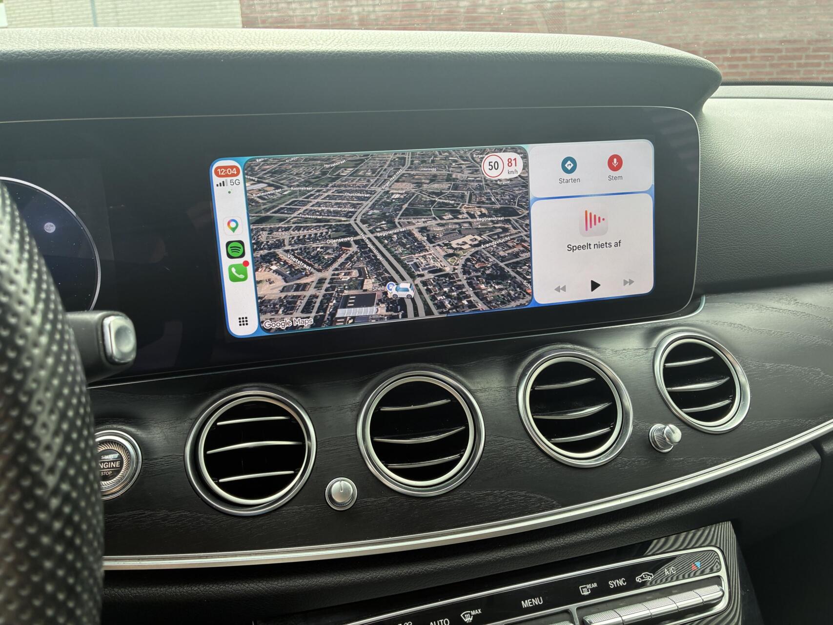 Foto van Mercedes-Benz E 200
