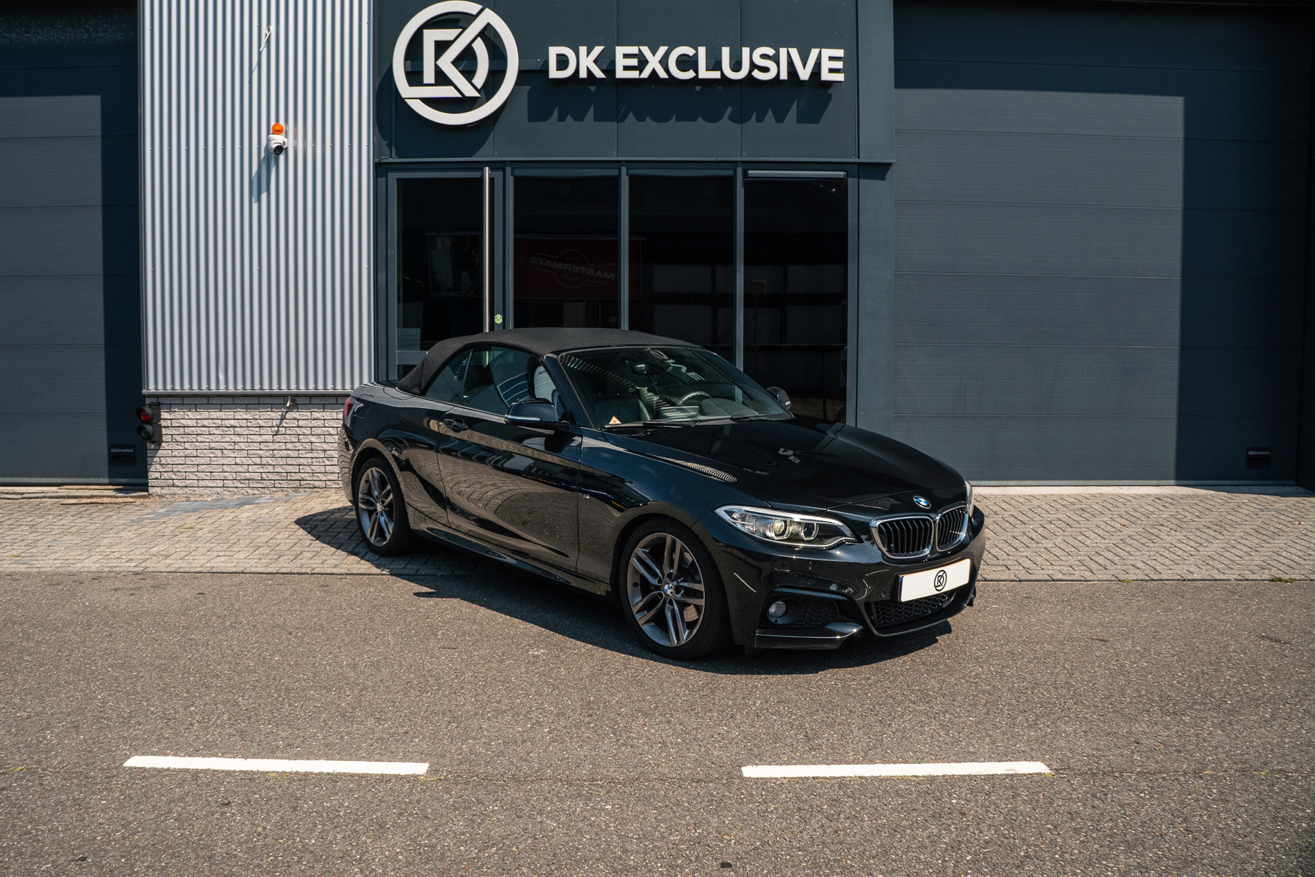 BMW 220i 220i Centennial High Executive 2016 - voorkant
