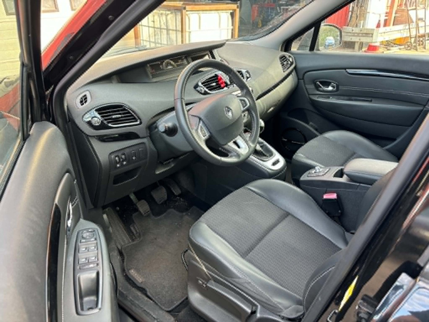 Foto van Renault Scénic
