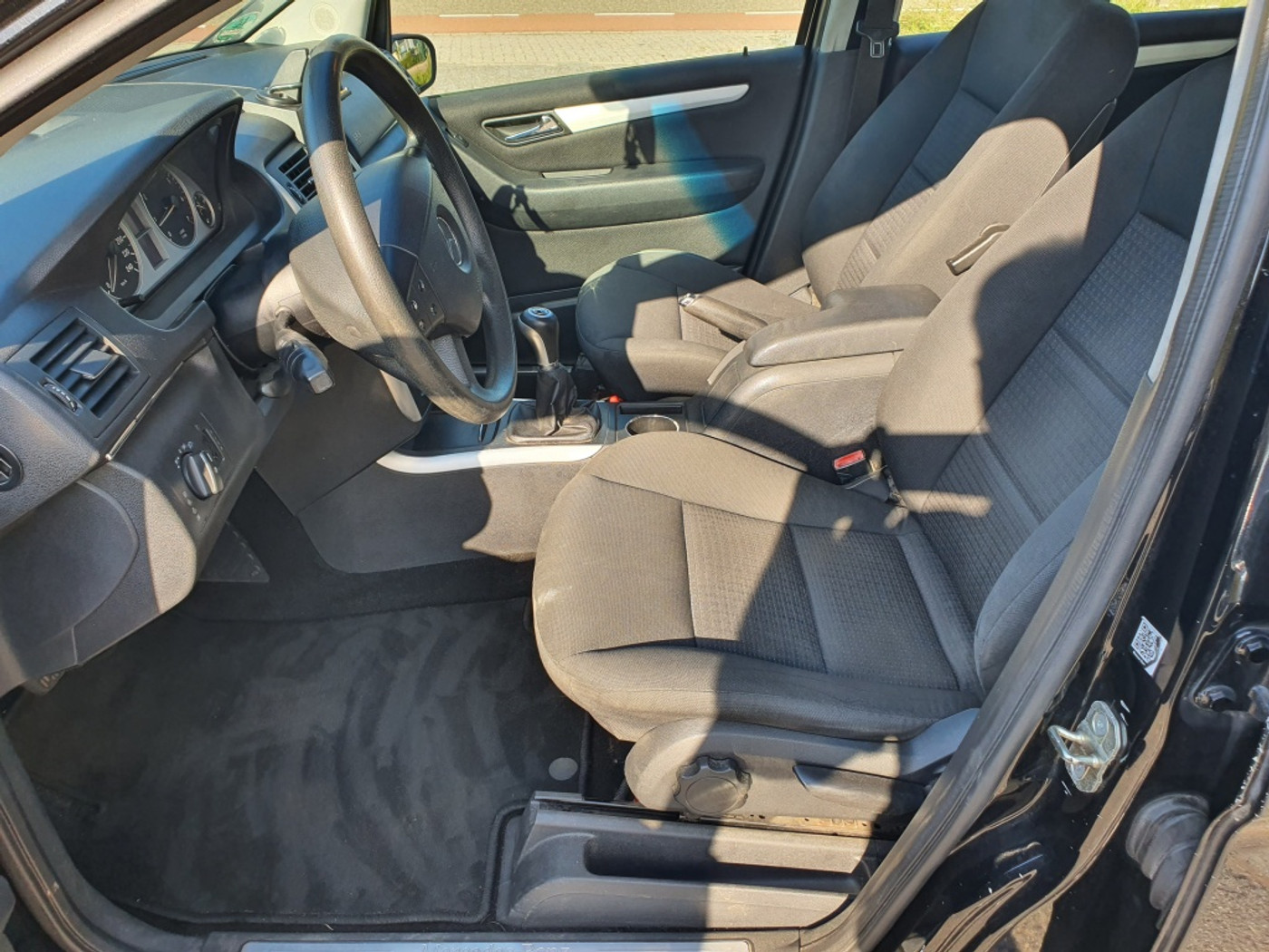 Foto van Mercedes-Benz B 150