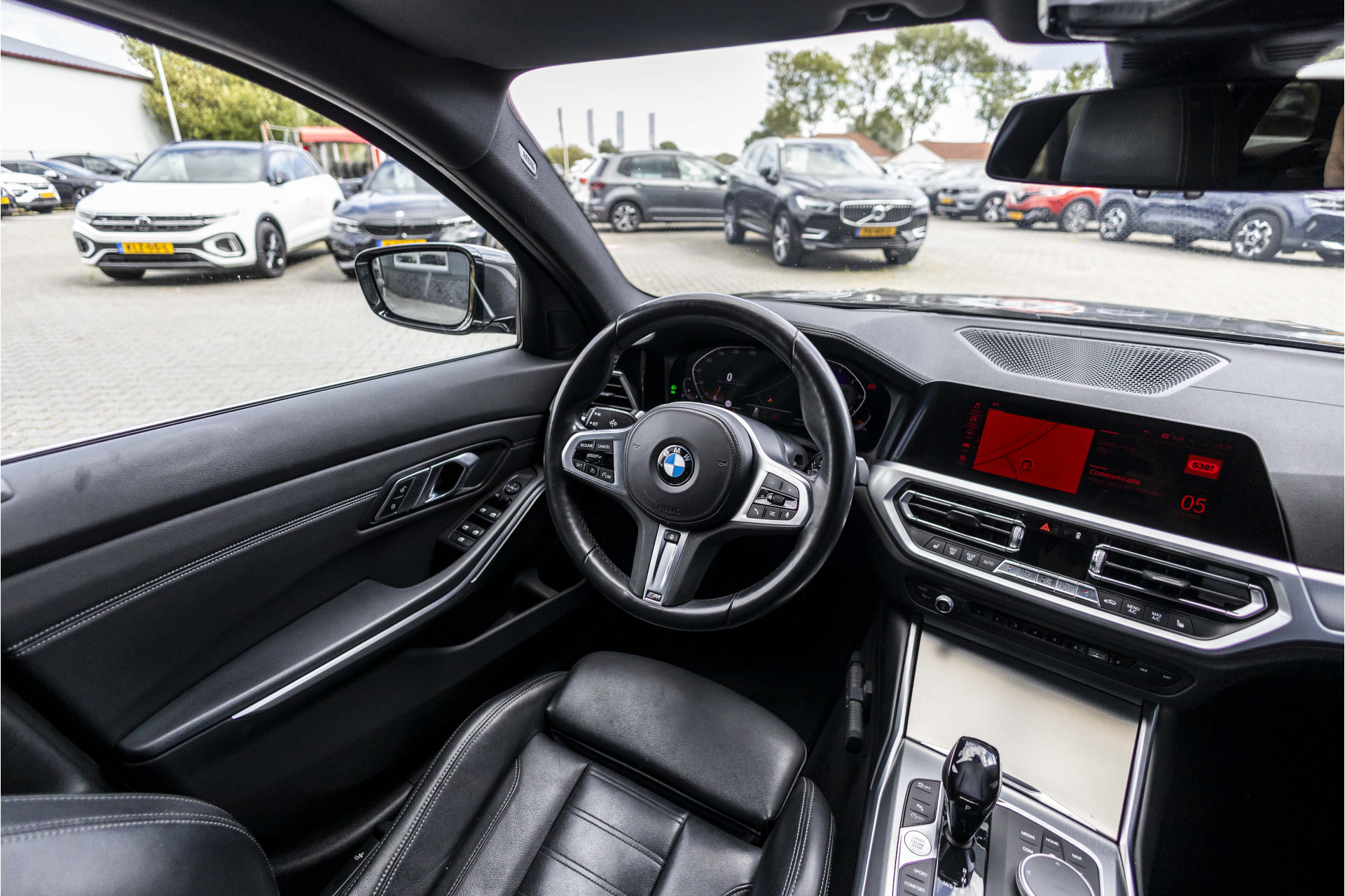 Foto van BMW 330i
