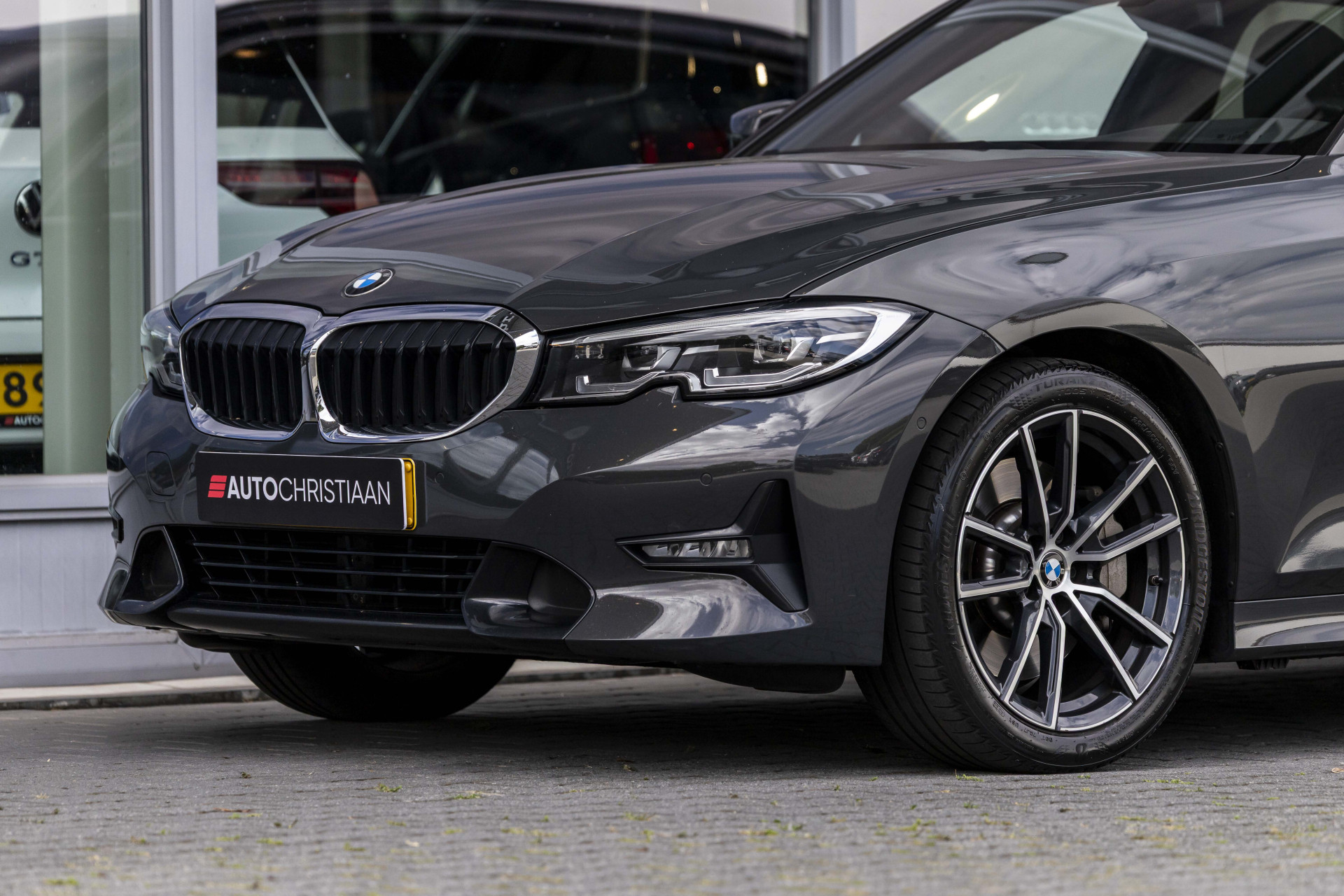 Foto van BMW 330i