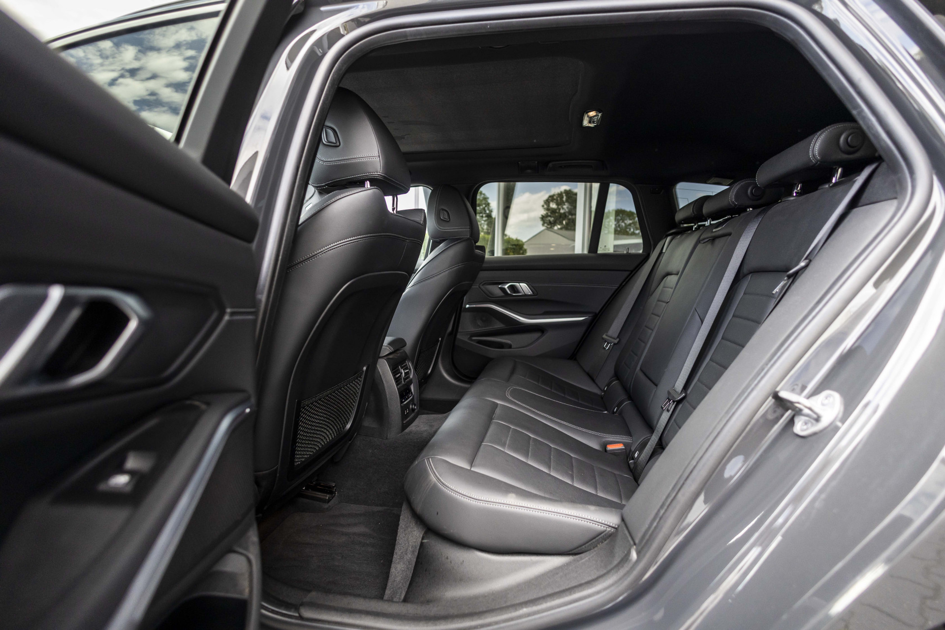 Foto van BMW 330i