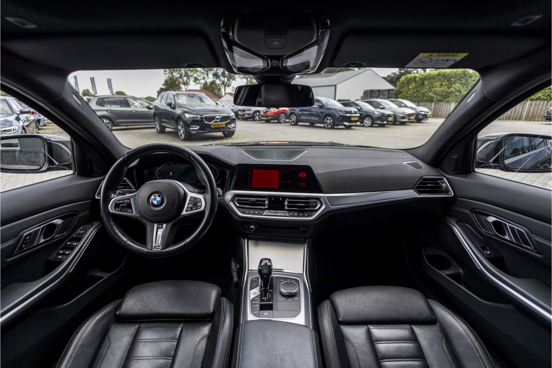 Foto van BMW 330i