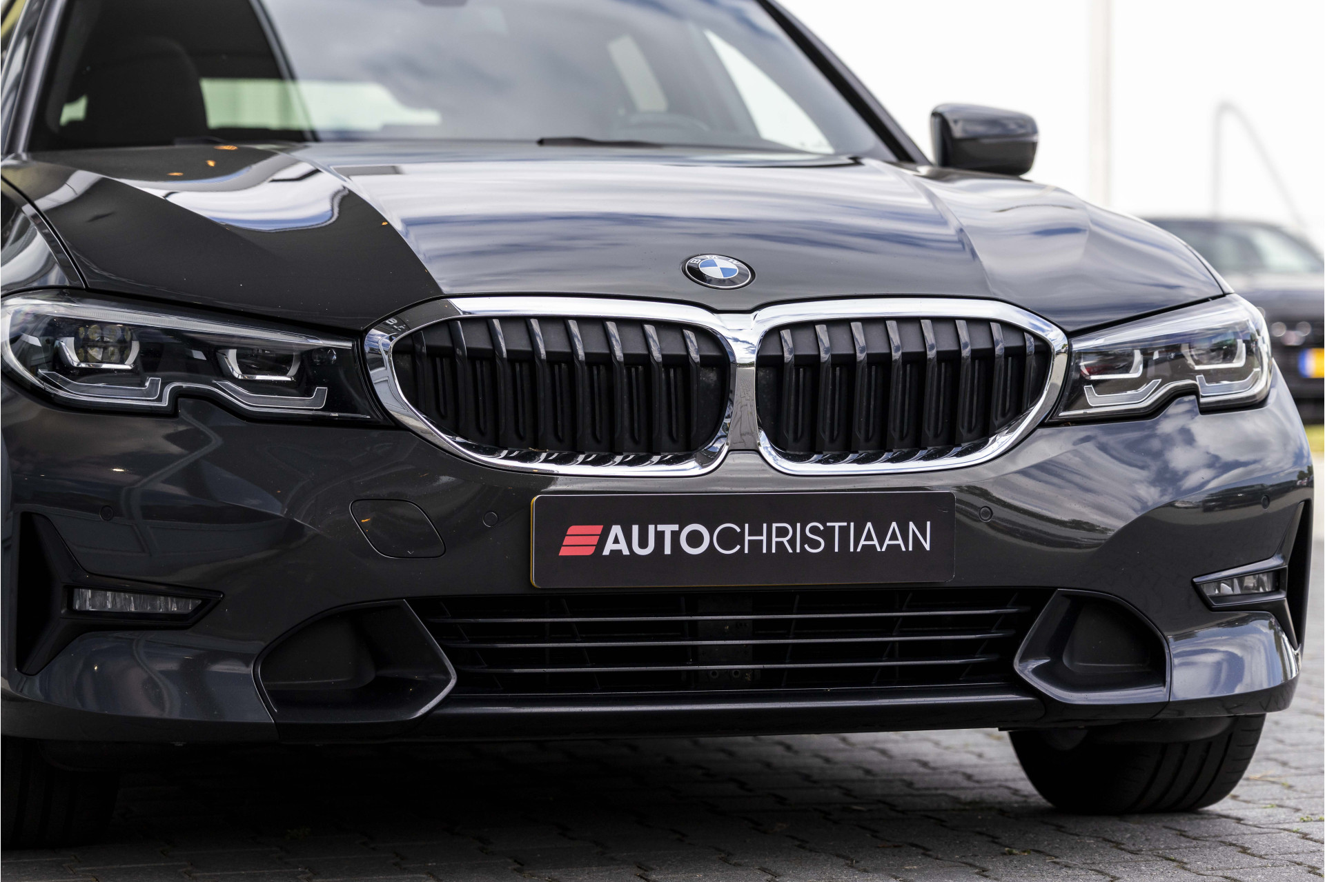 Foto van BMW 330i