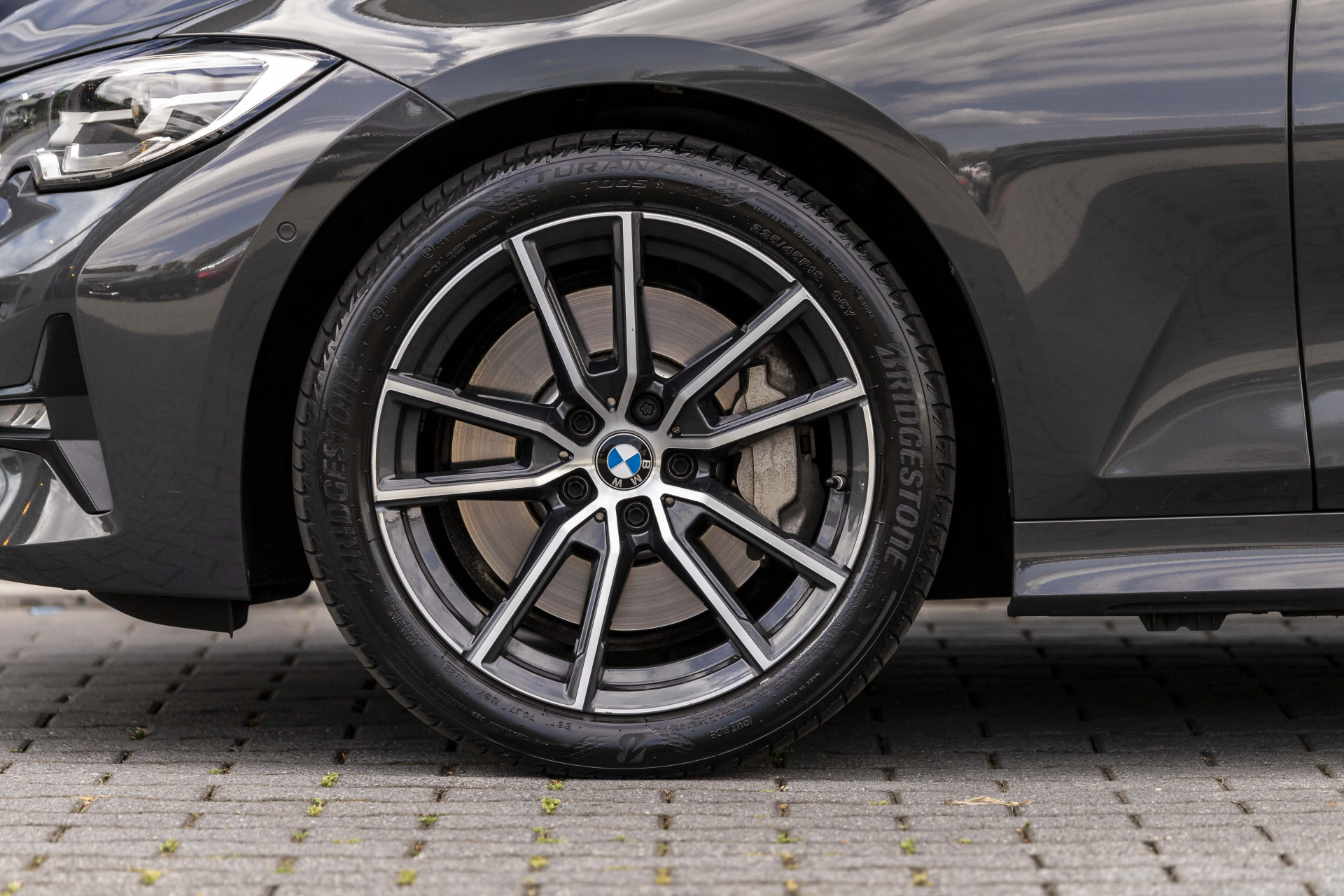 Foto van BMW 330i