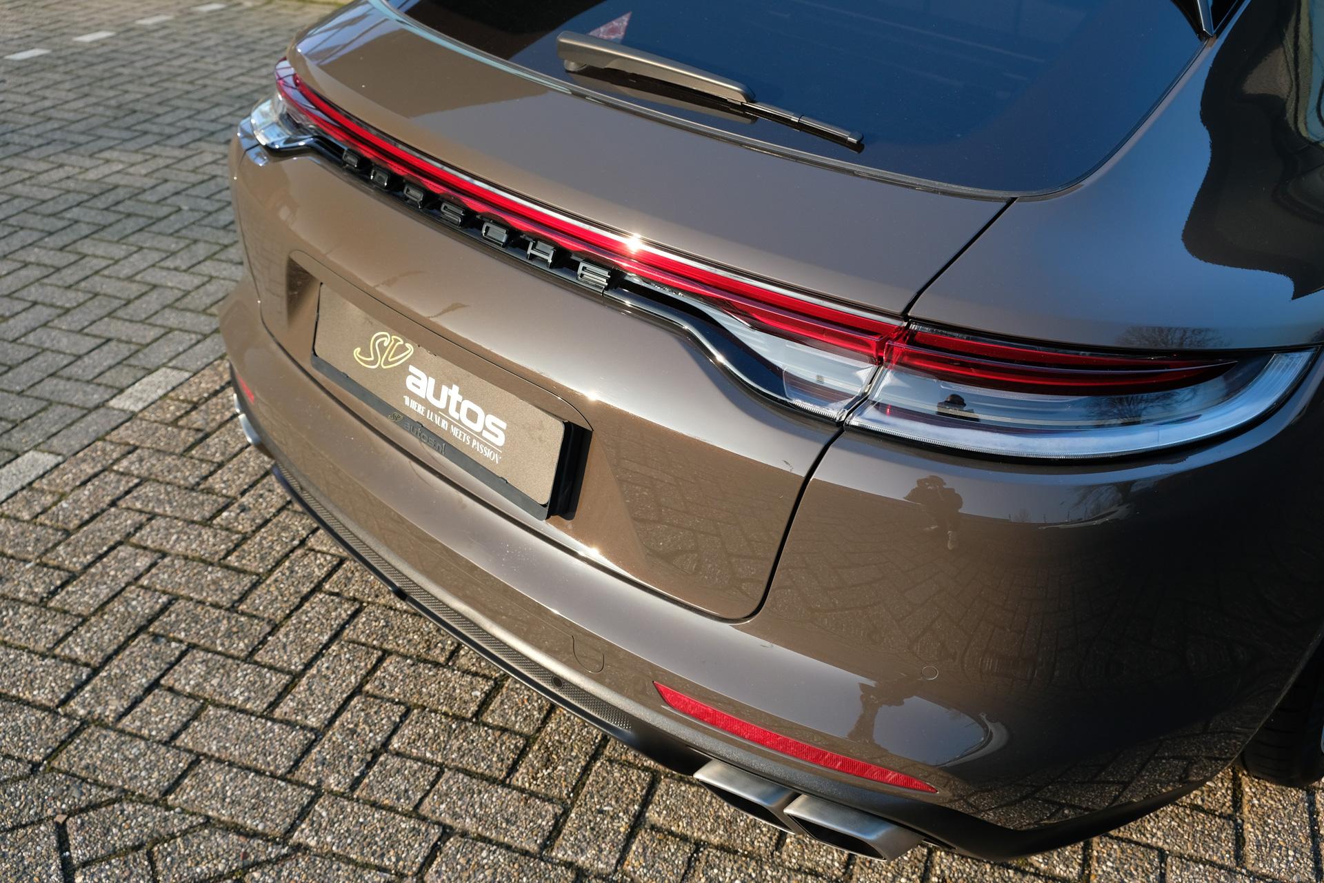 Foto van Porsche Panamera Turbo S E-hybrid