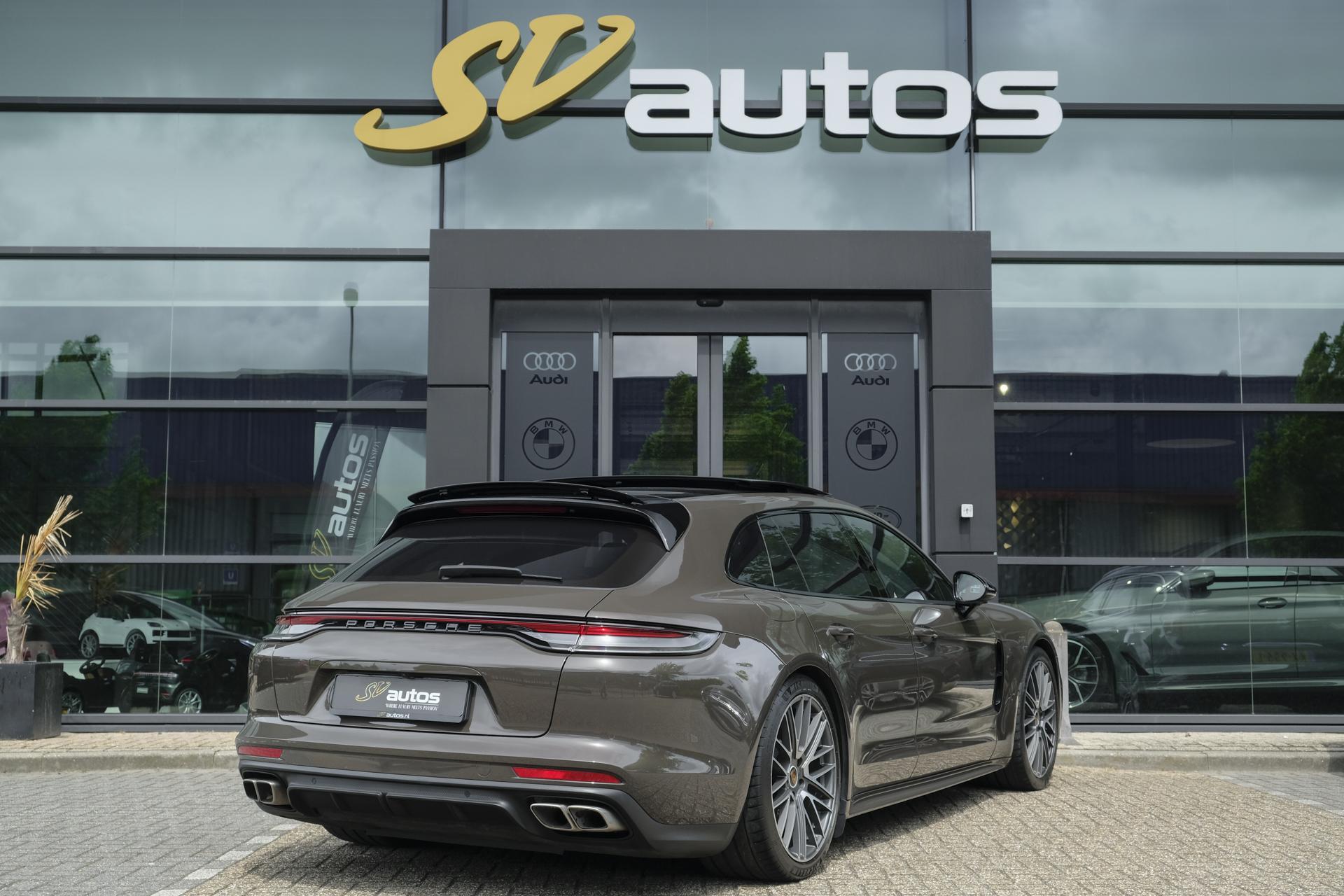 Foto van Porsche Panamera Turbo S E-hybrid