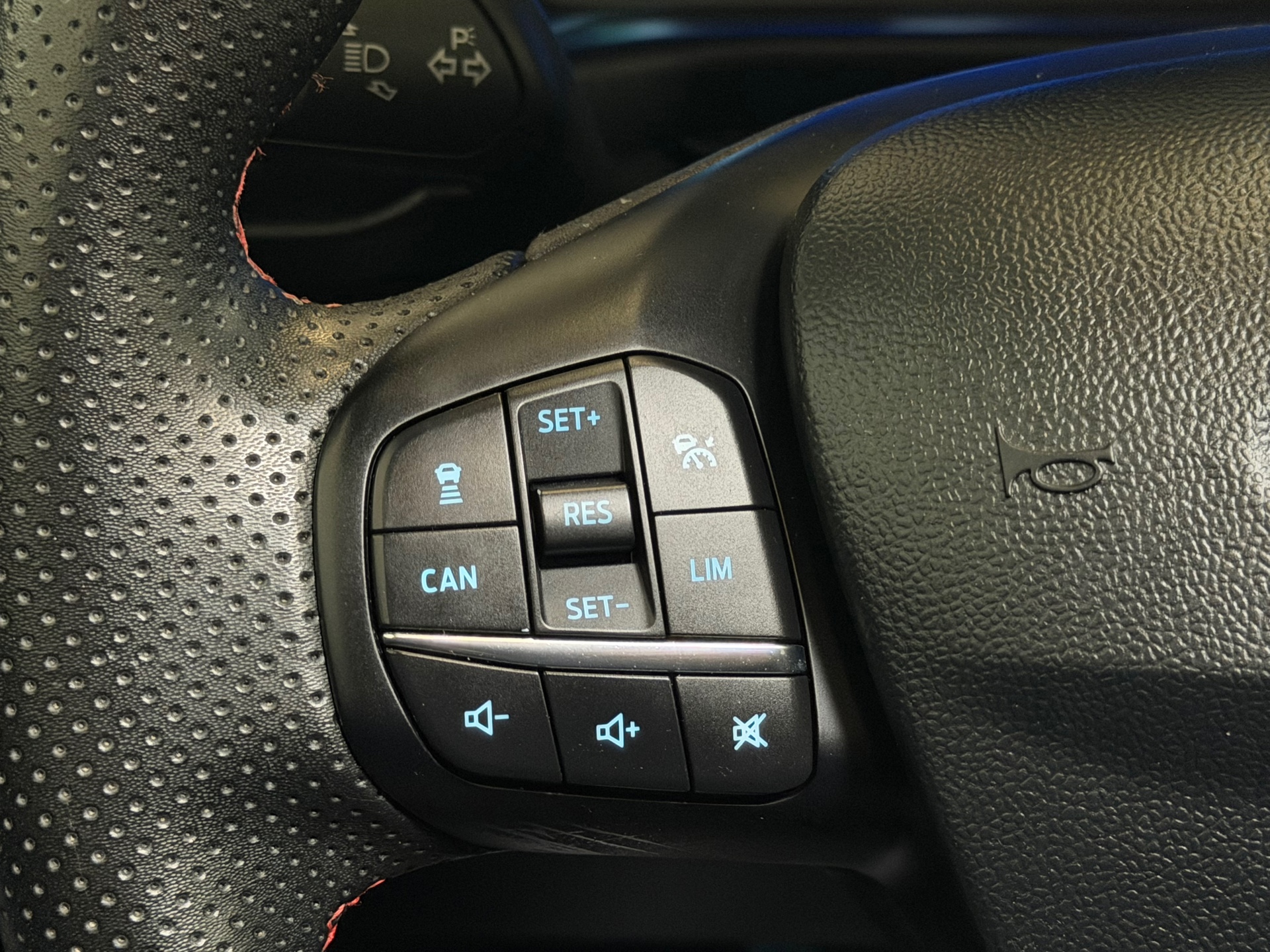 Foto van Ford Puma