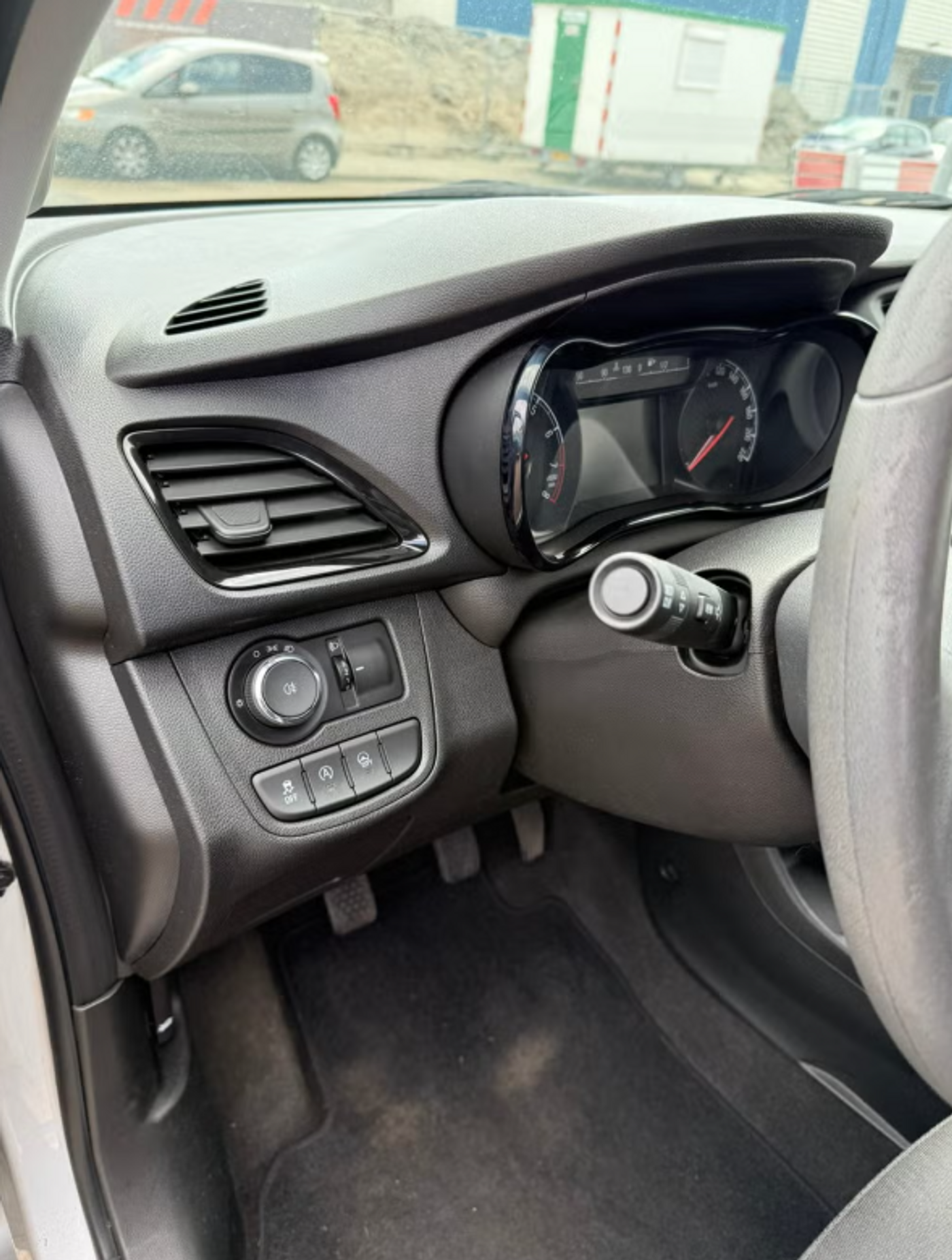 Foto van Opel Karl / Viva