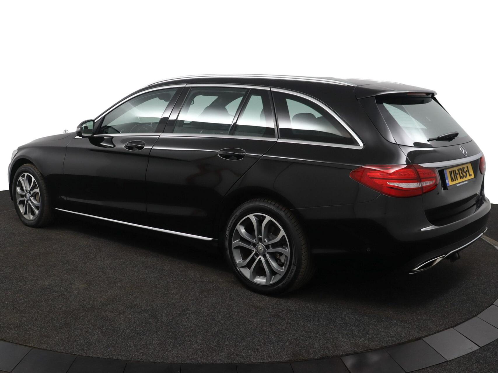 Foto van Mercedes-Benz C 350 E