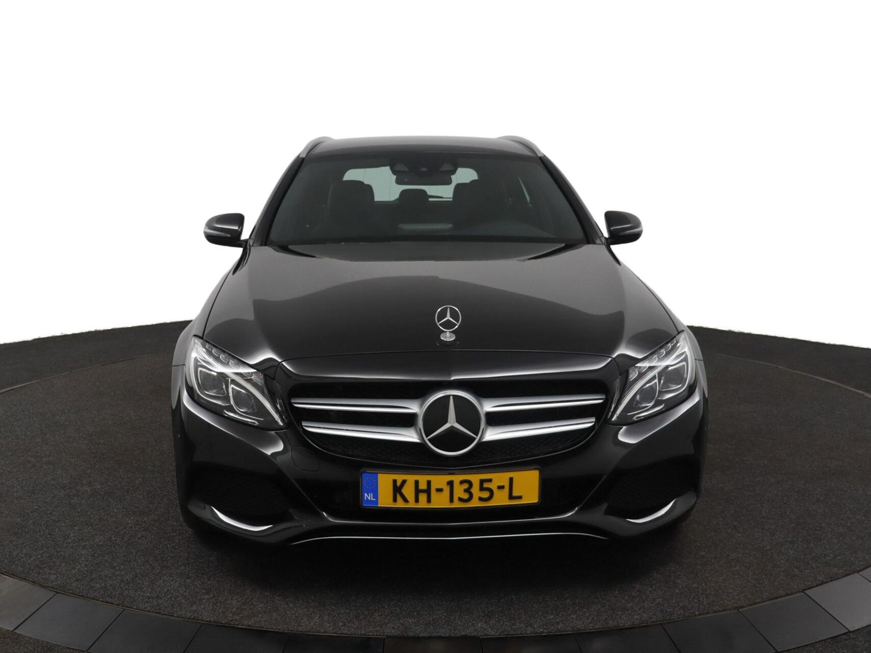 Foto van Mercedes-Benz C 350 E
