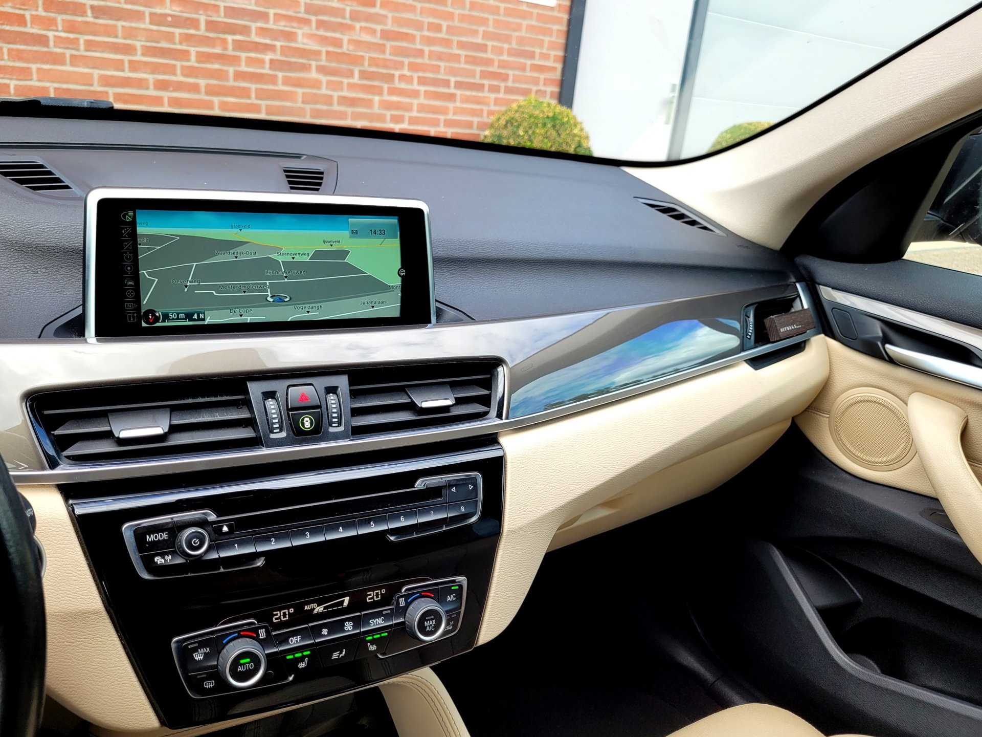 Foto van BMW X1 Sdrive16d