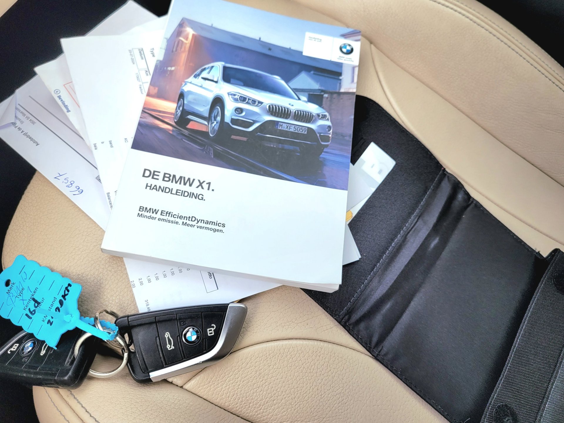 Foto van BMW X1 Sdrive16d