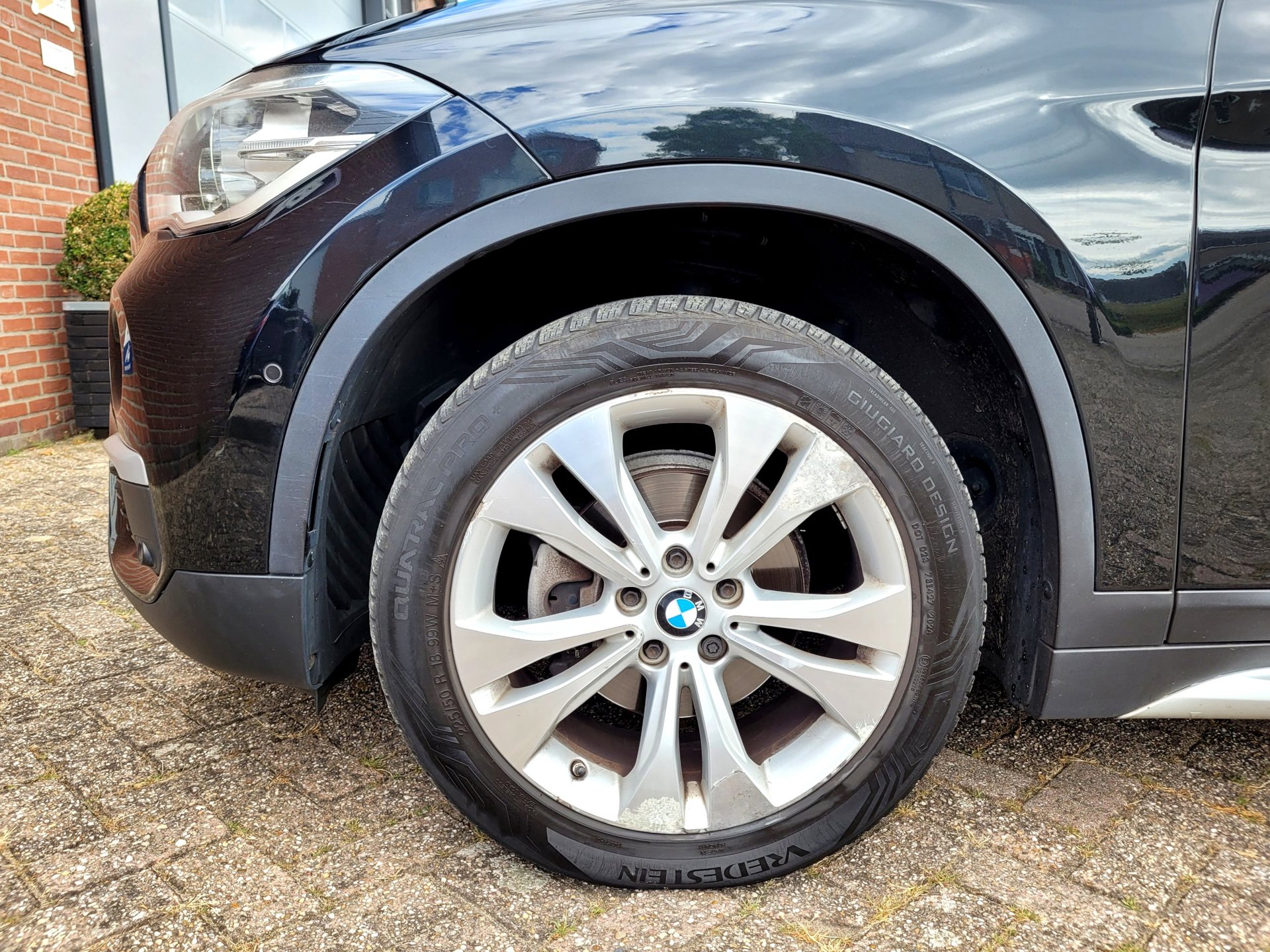 Foto van BMW X1 Sdrive16d
