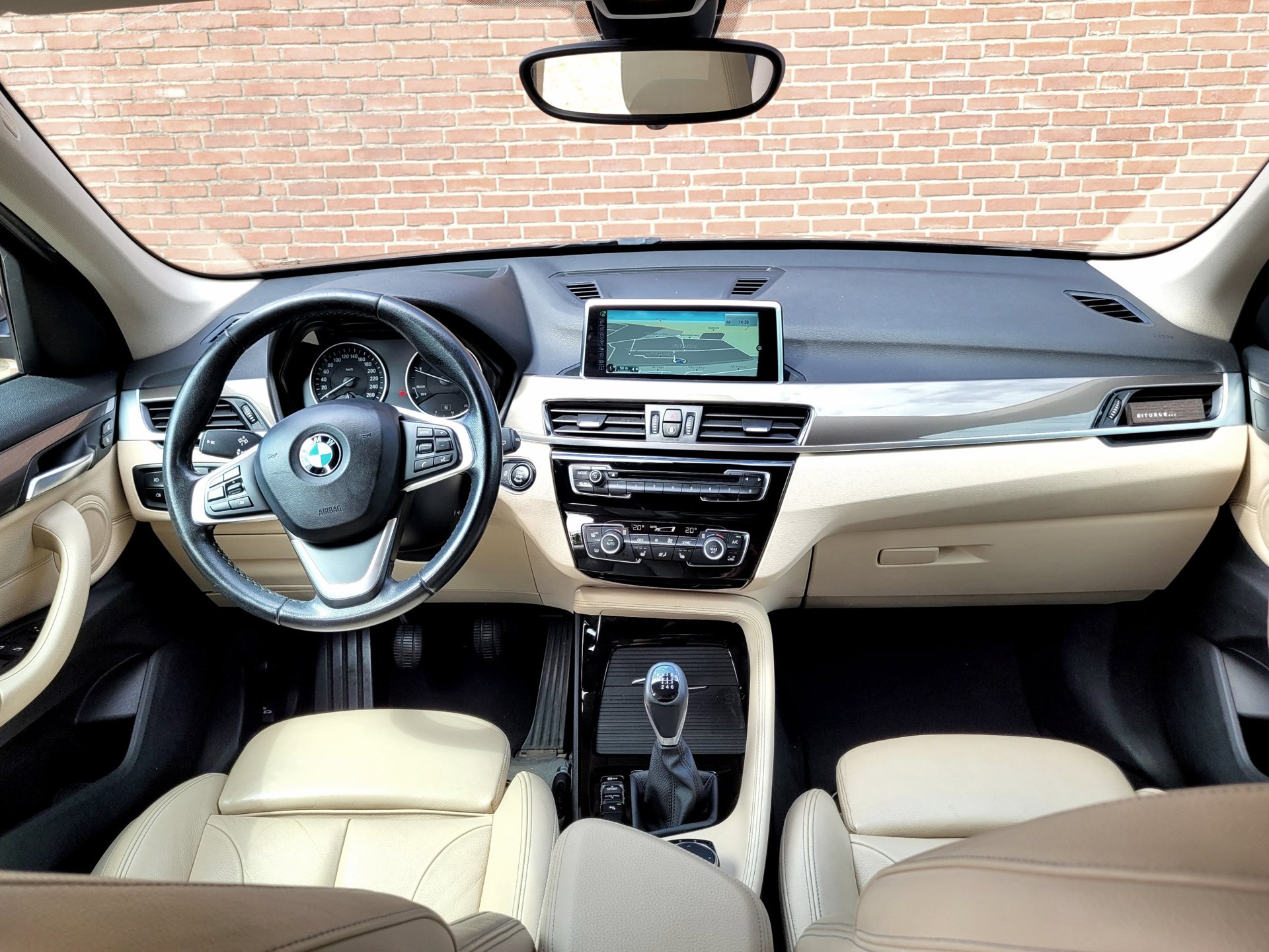 Foto van BMW X1 Sdrive16d