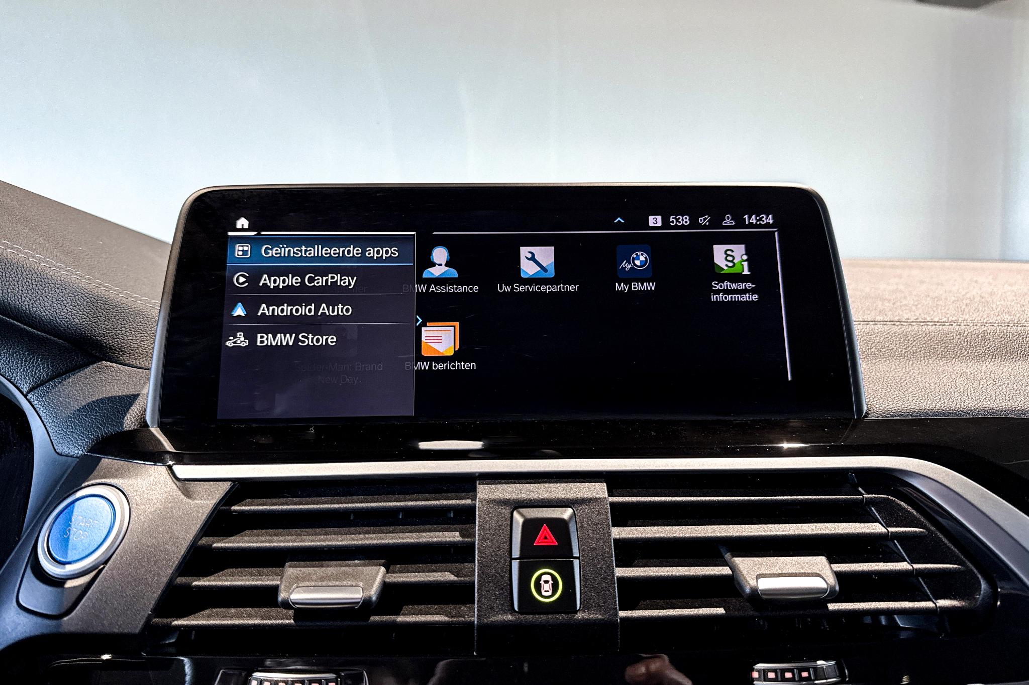 Foto van BMW Ix3