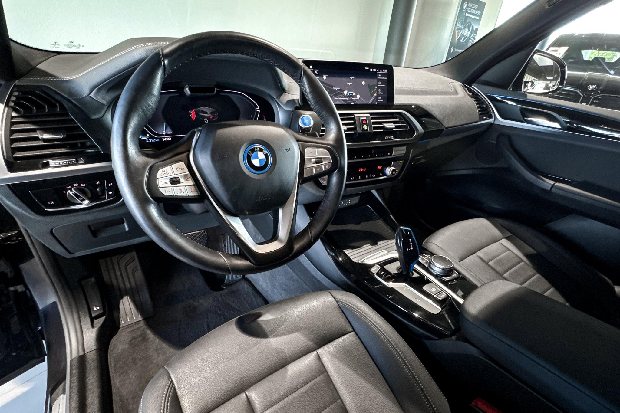 Foto van BMW Ix3