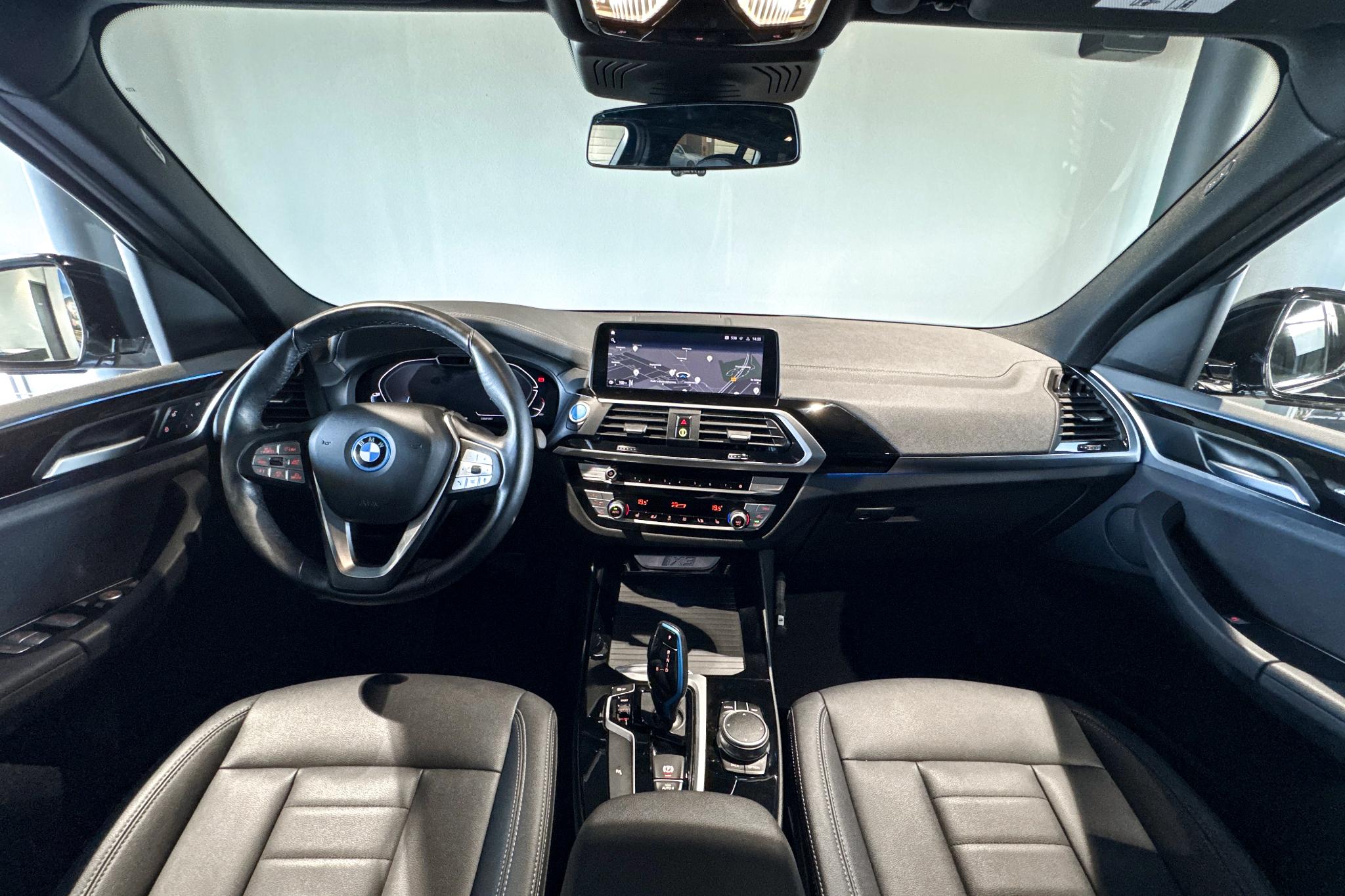 Foto van BMW Ix3