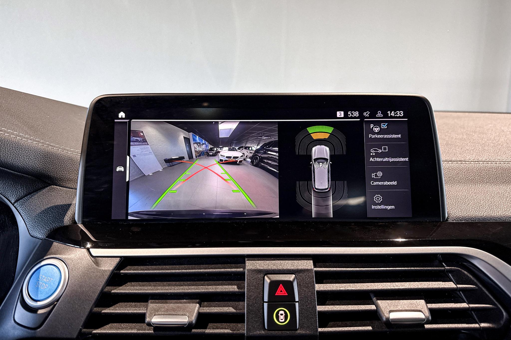 Foto van BMW Ix3