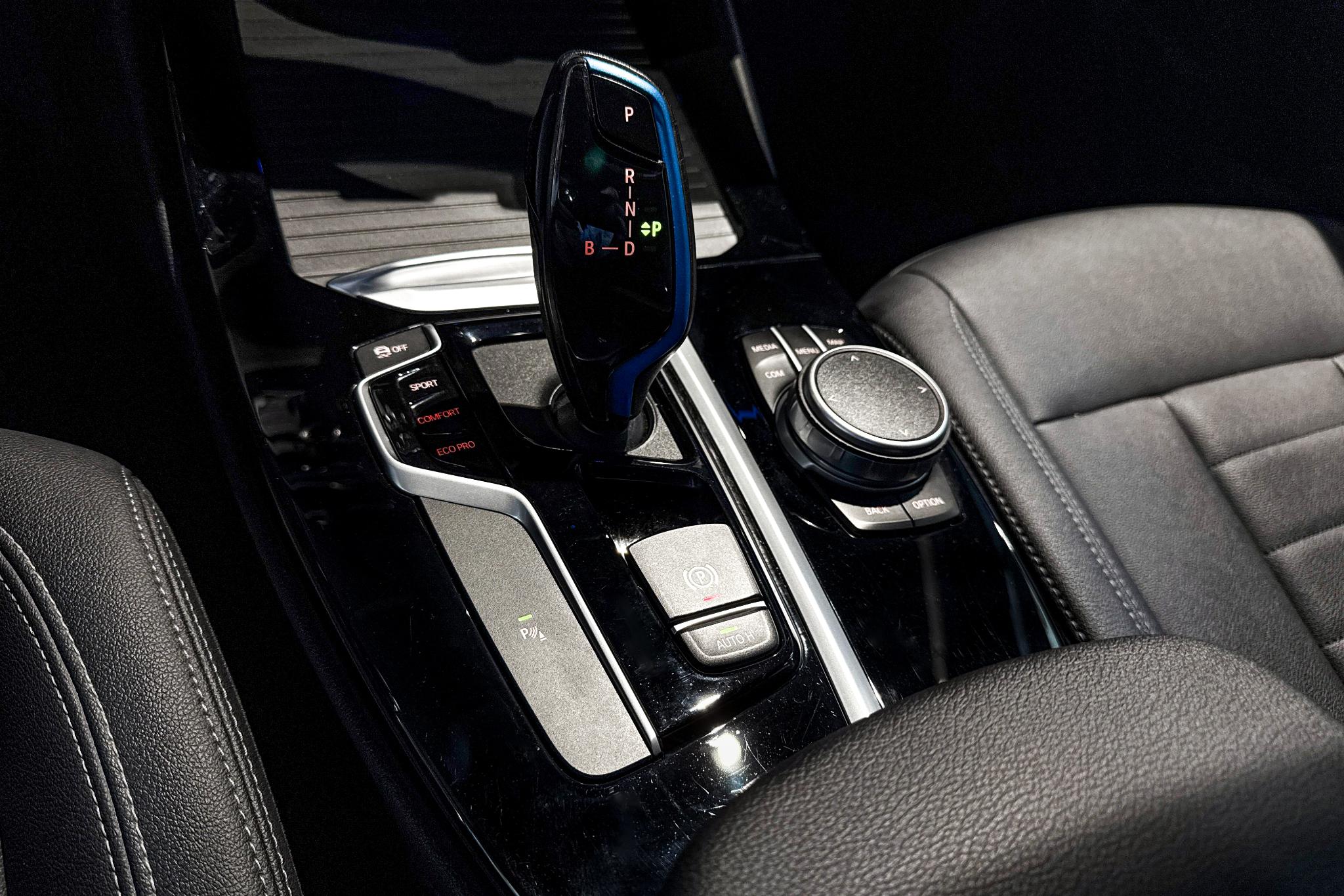 Foto van BMW Ix3