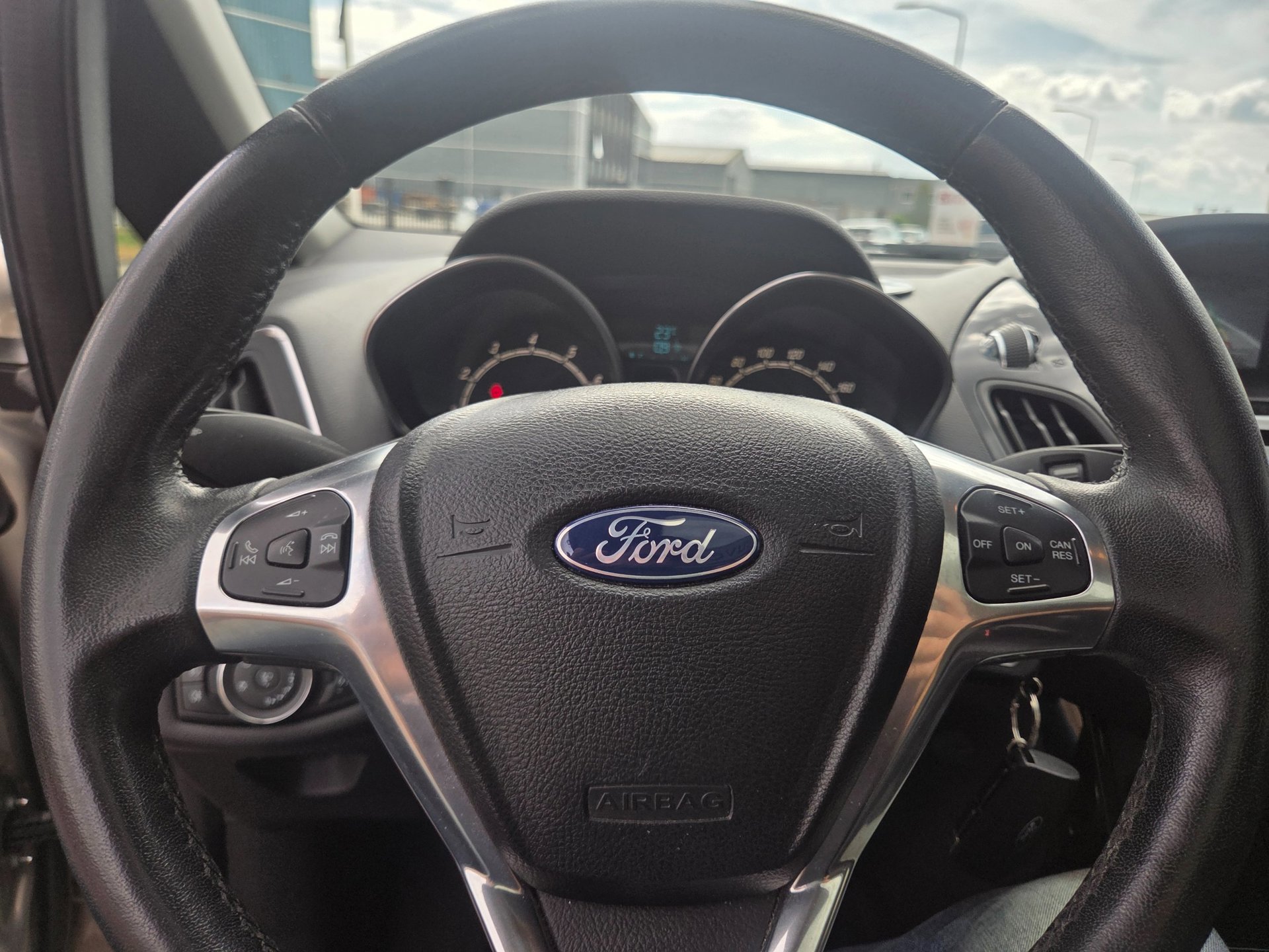 Foto van Ford B-max