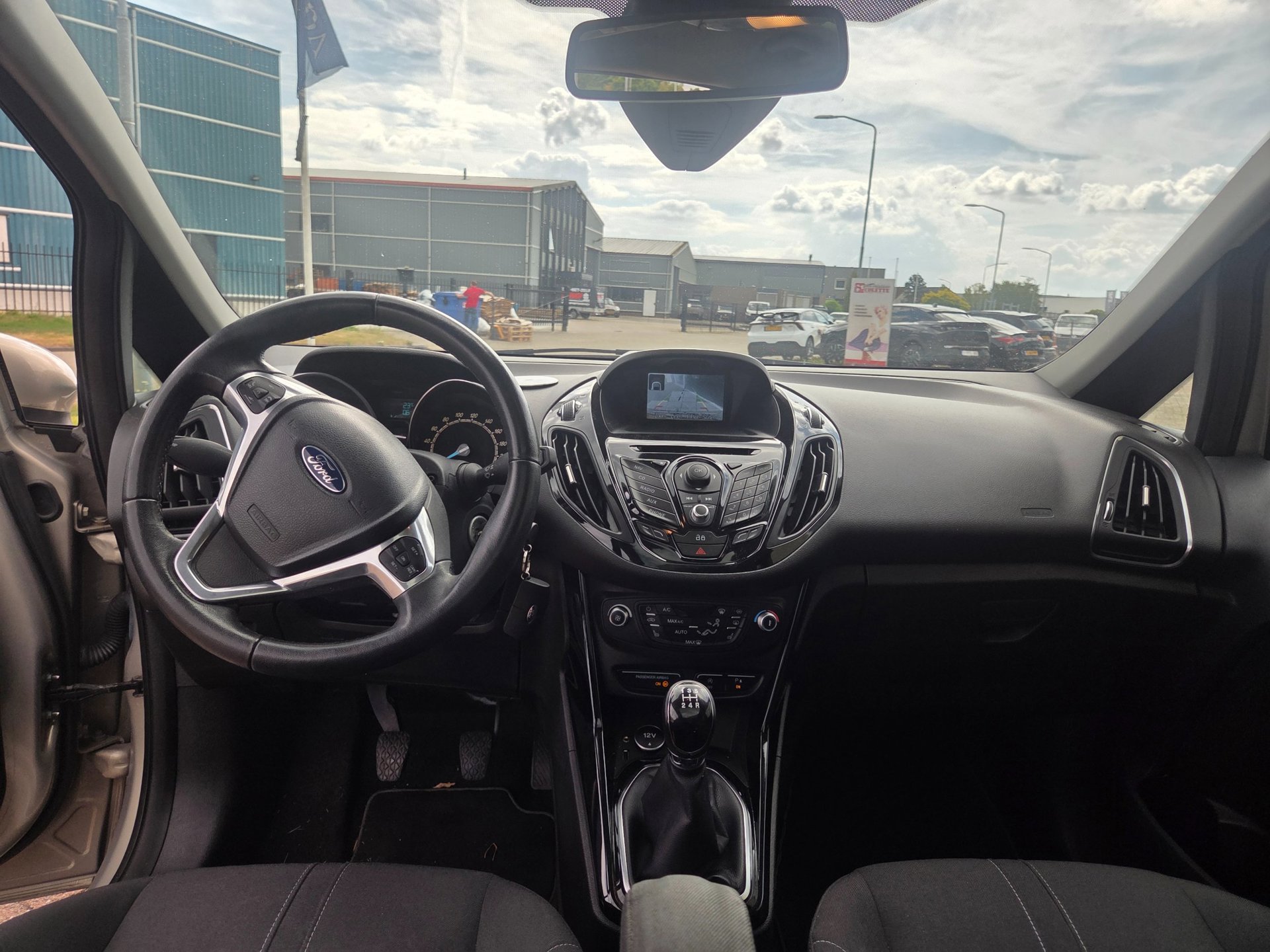 Foto van Ford B-max