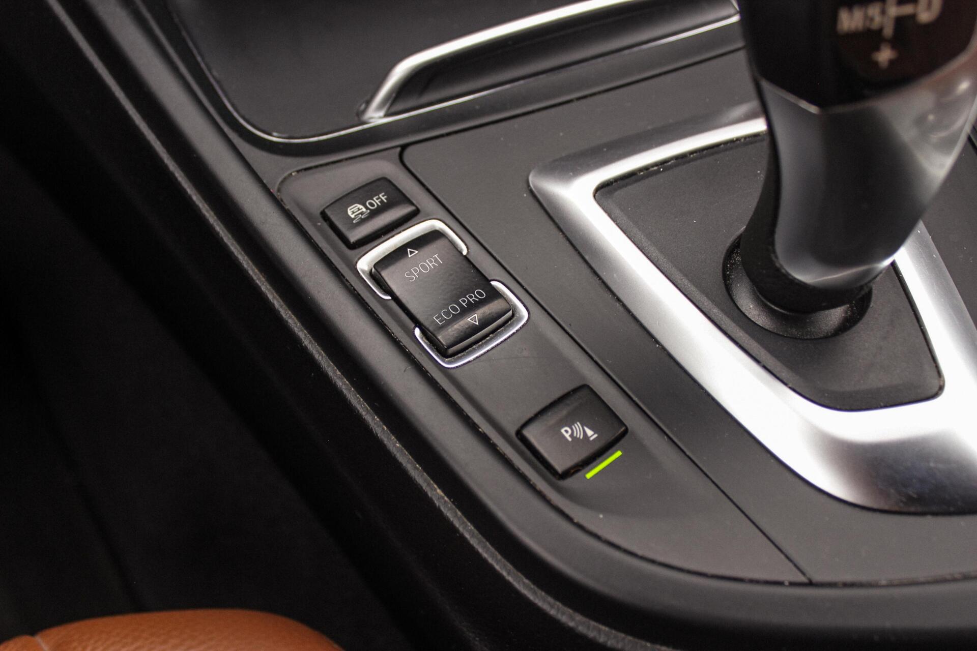 Foto van BMW 318i