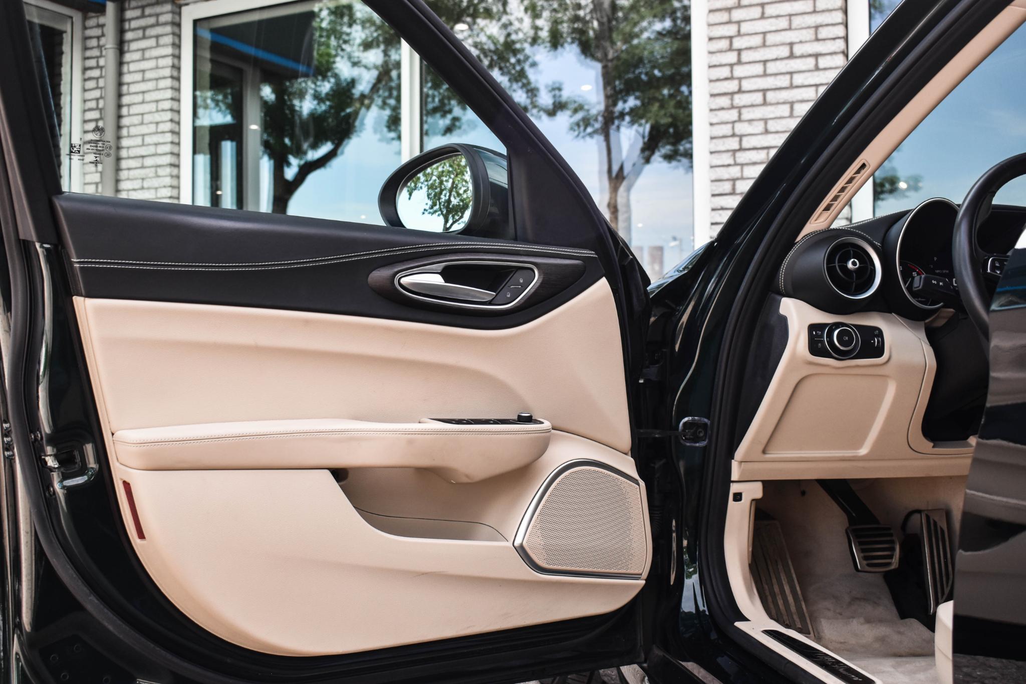 Foto van Alfa Romeo Giulia