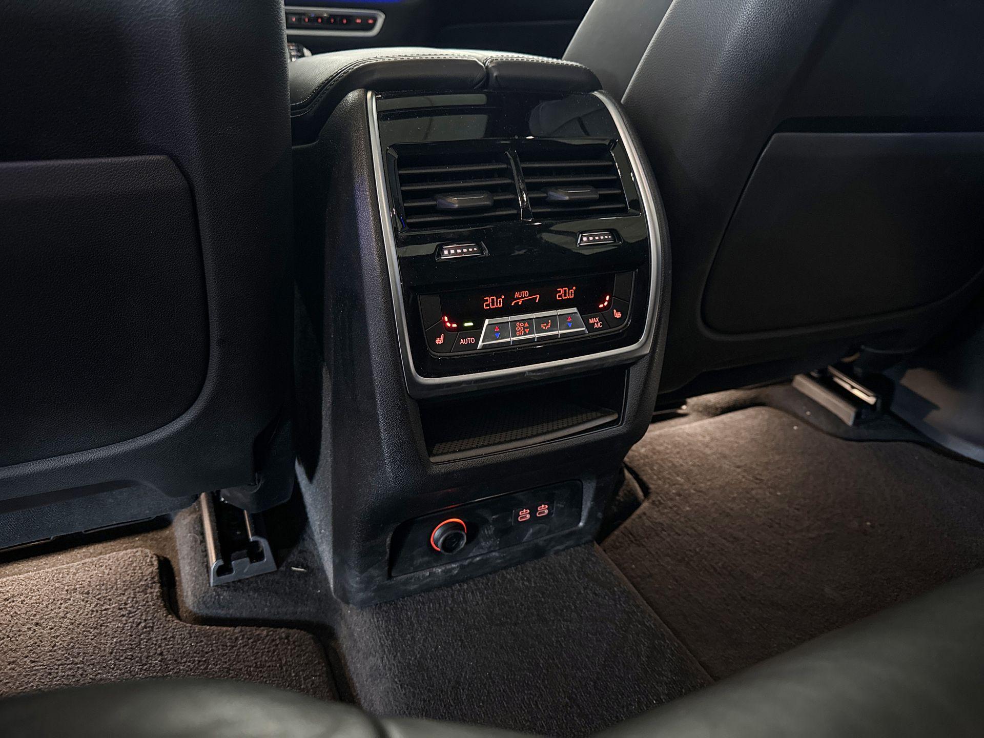 Foto van BMW X7 Xdrive40i