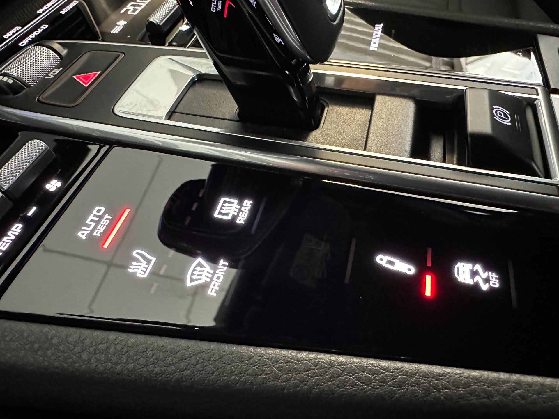 Foto van Porsche Cayenne E-hybrid
