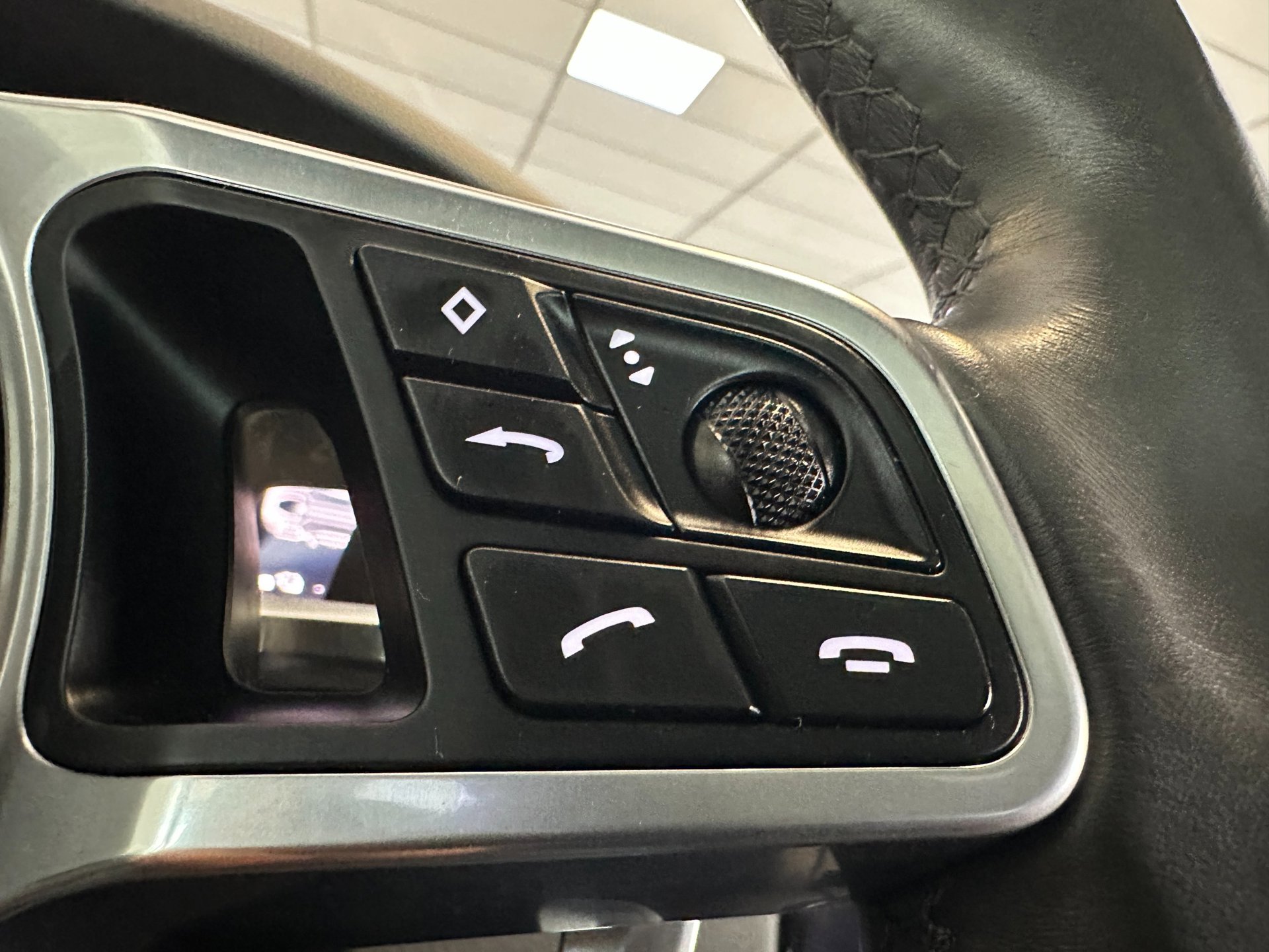 Foto van Porsche Cayenne E-hybrid