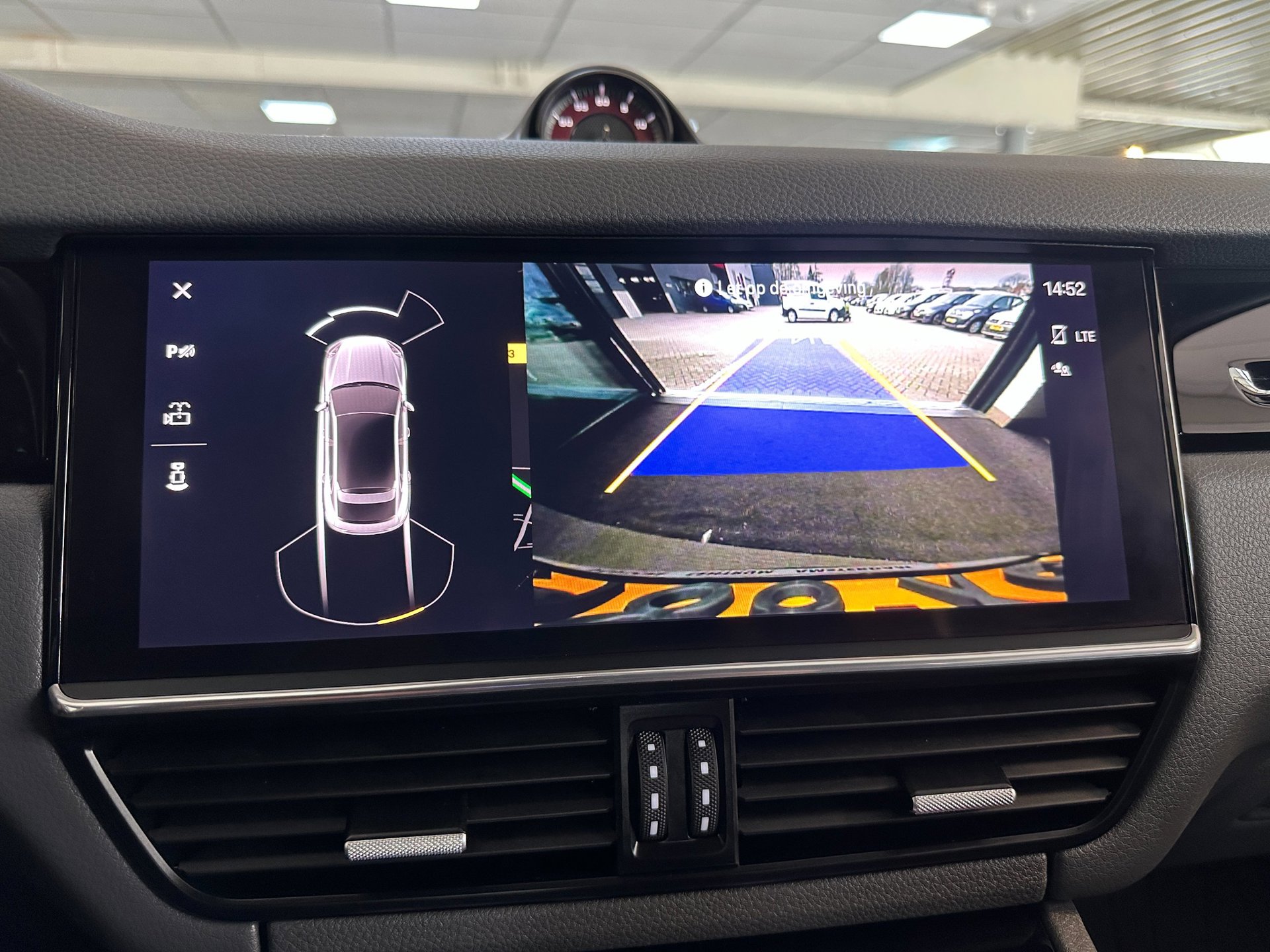 Foto van Porsche Cayenne E-hybrid