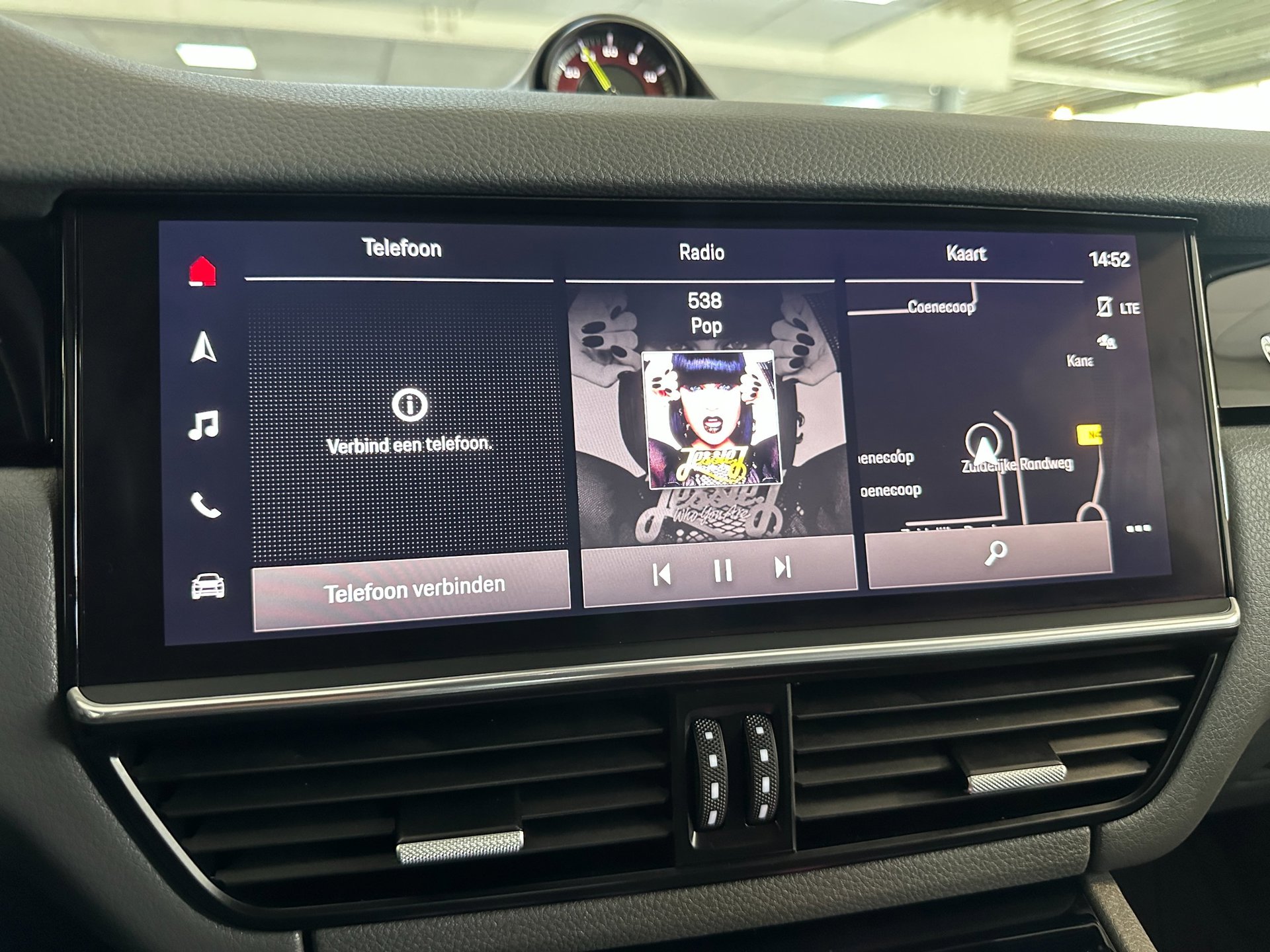 Foto van Porsche Cayenne E-hybrid